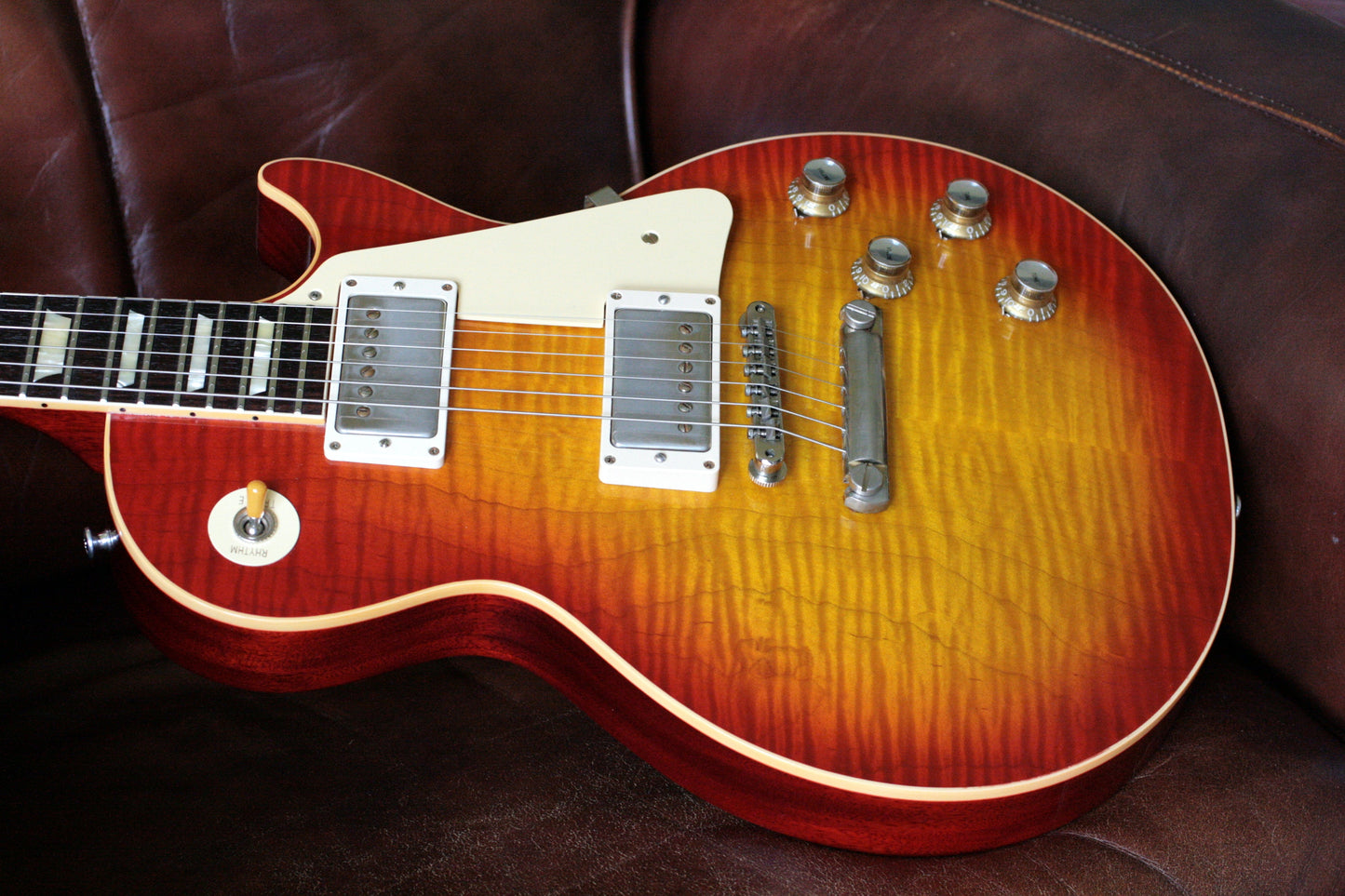 2019 Gibson 1960 Les Paul Historic '60 Reissue R0 Custom Shop Washed Cherry Sunburst