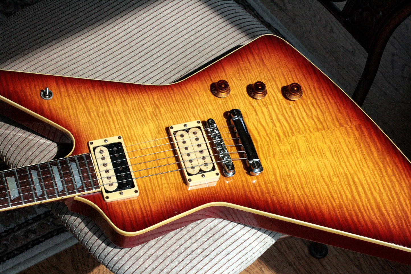 1979 Hamer Standard Bound and Crowned 4-Digit Explorer Sunburst '59 USA Vintage