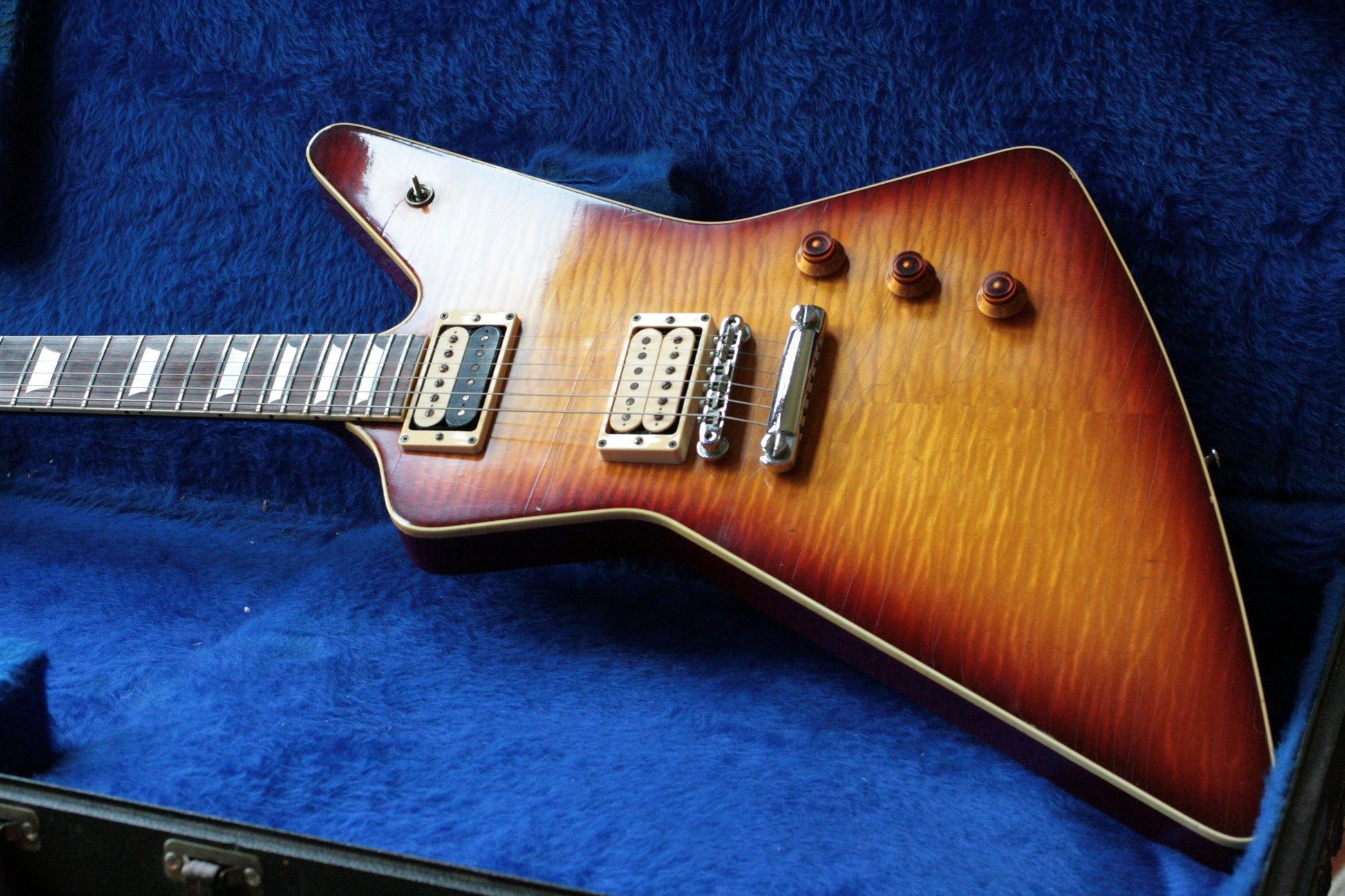 1979 Hamer Standard Bound and Crowned 4-Digit Explorer Sunburst '59 USA Vintage