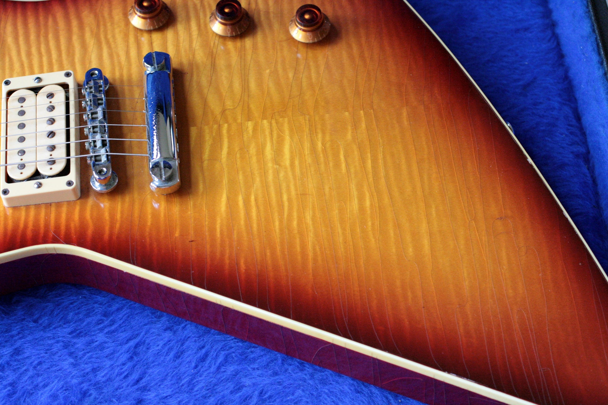 1979 Hamer Standard Bound and Crowned 4-Digit Explorer Sunburst '59 USA Vintage