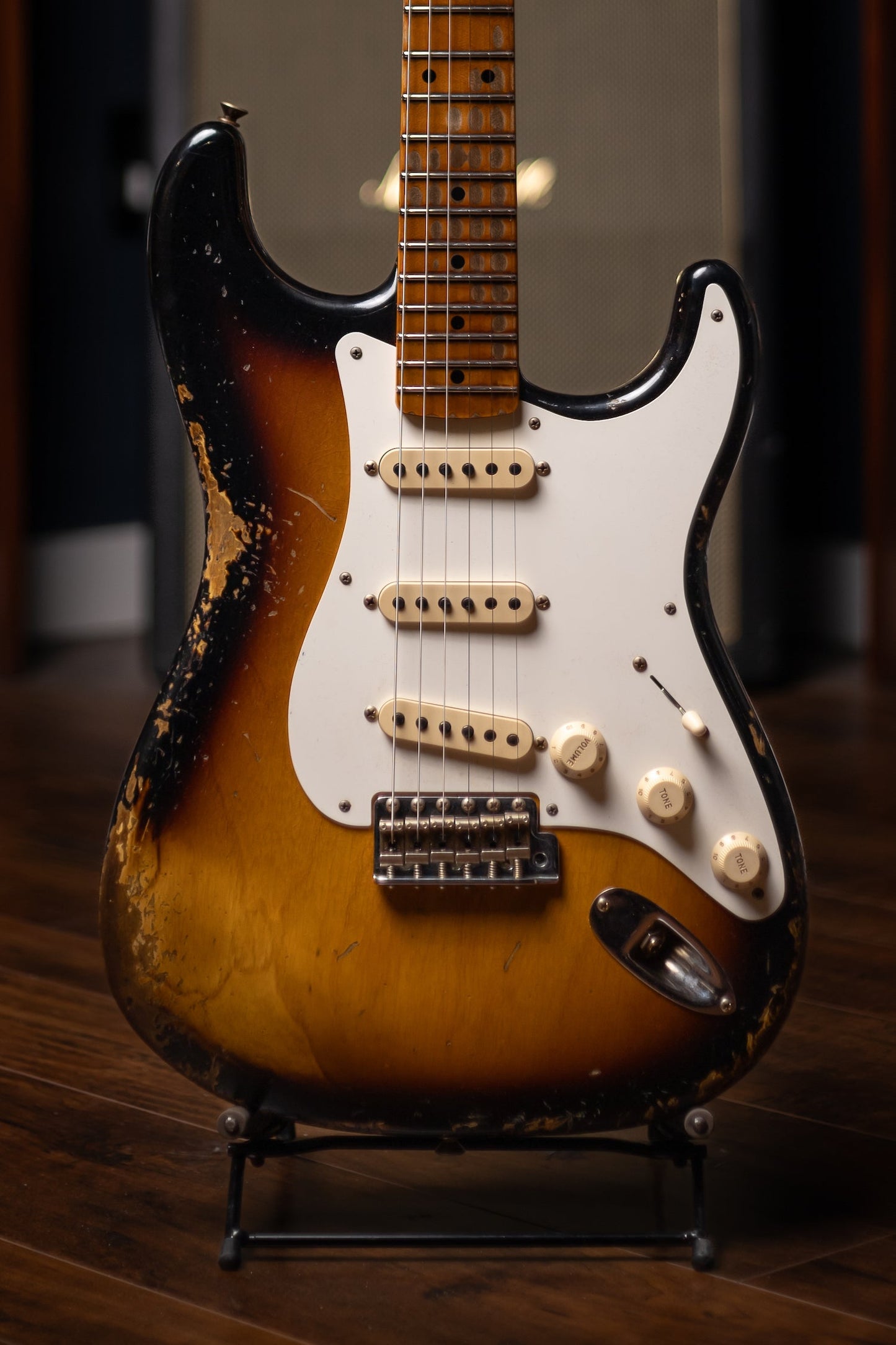 Fender Custom Shop Stratocaster 1957 Heavy Relic Electric Guitar - Aged 2-Color Sunburst