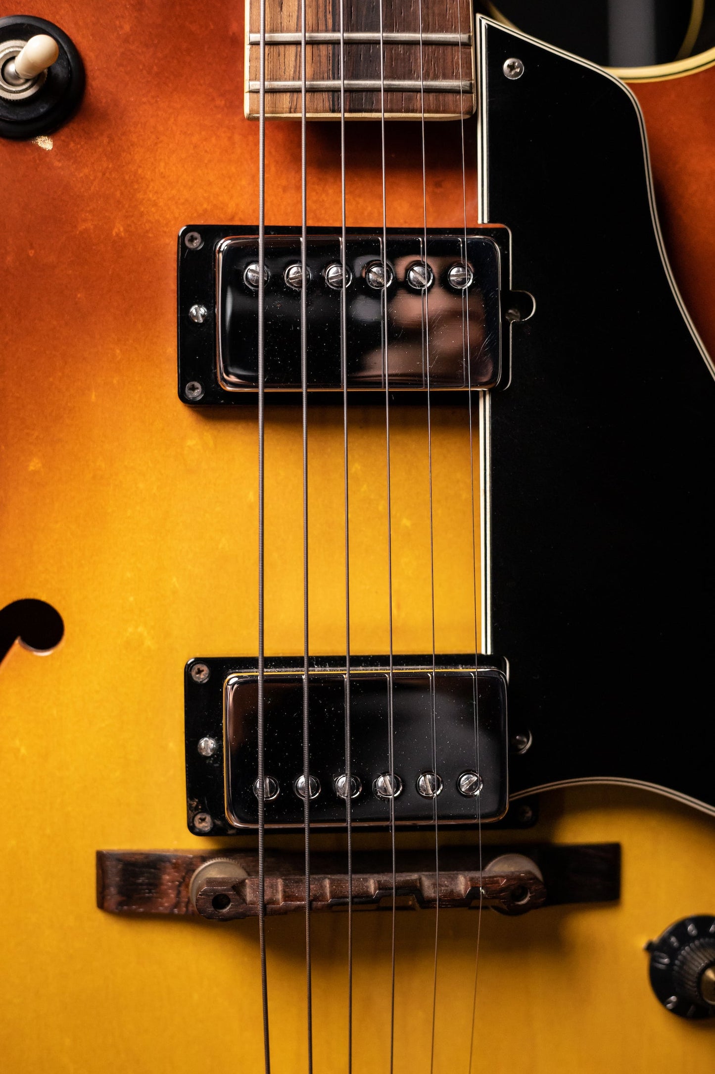 1969 Gibson ES-175 Electric Guitar - Sunburst