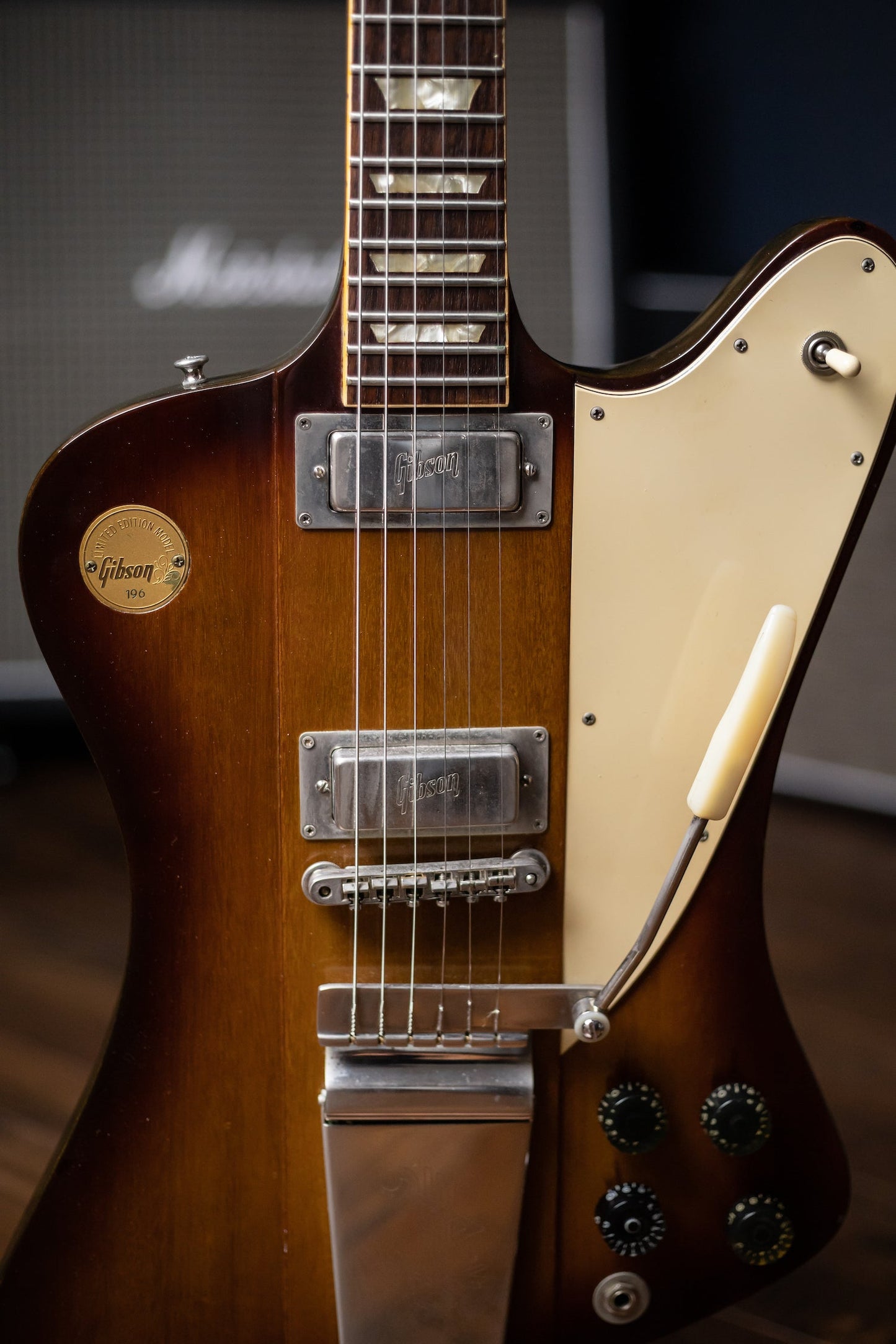 1972 Gibson Firebird V Medallion Limited Edition Electric Guitar - Sunburst