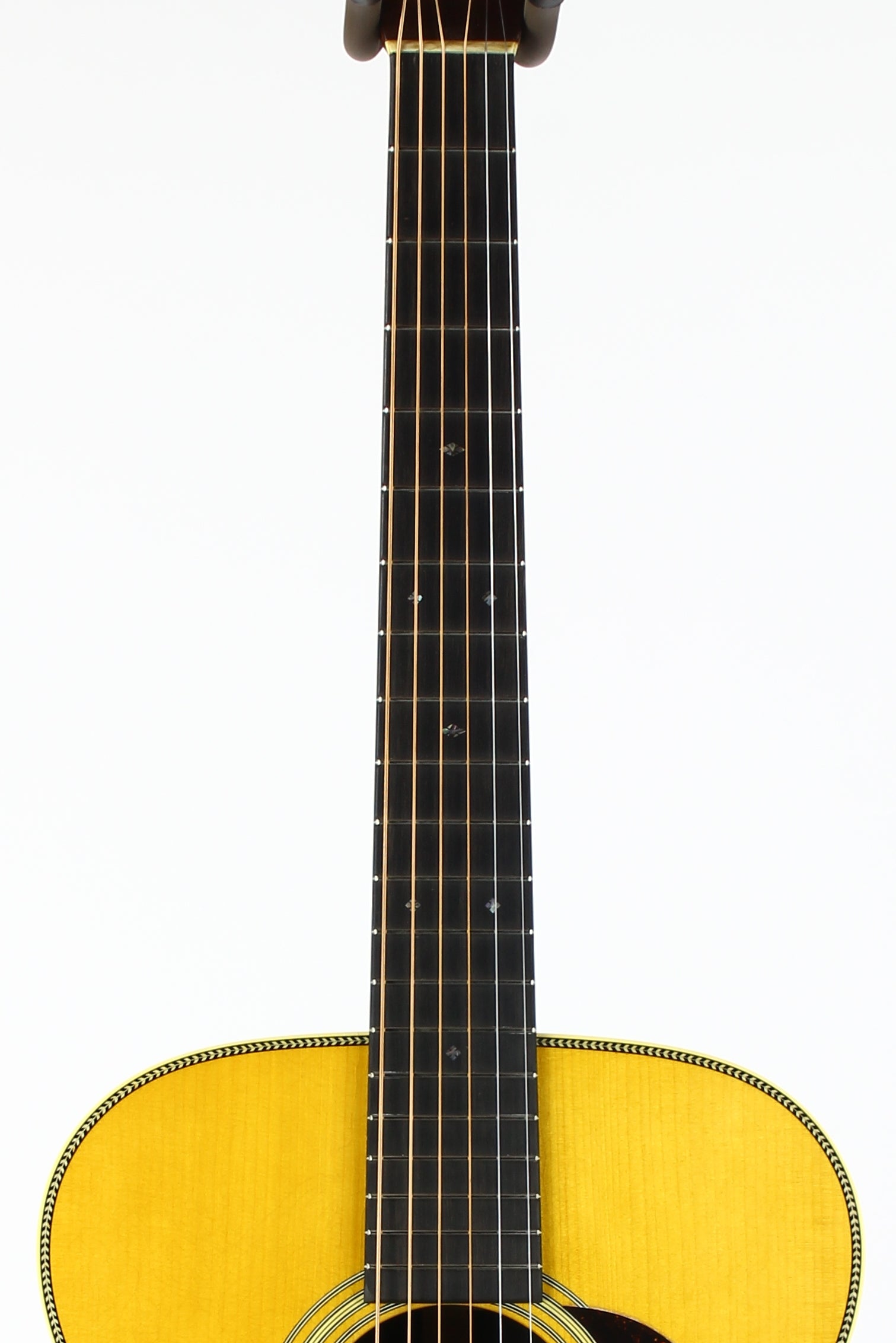 Martin Custom Shop BRAZILIAN ROSEWOOD Authentic 000-28 1937 Stage 1 Aging CE-07BRZ Acoustic Guitar