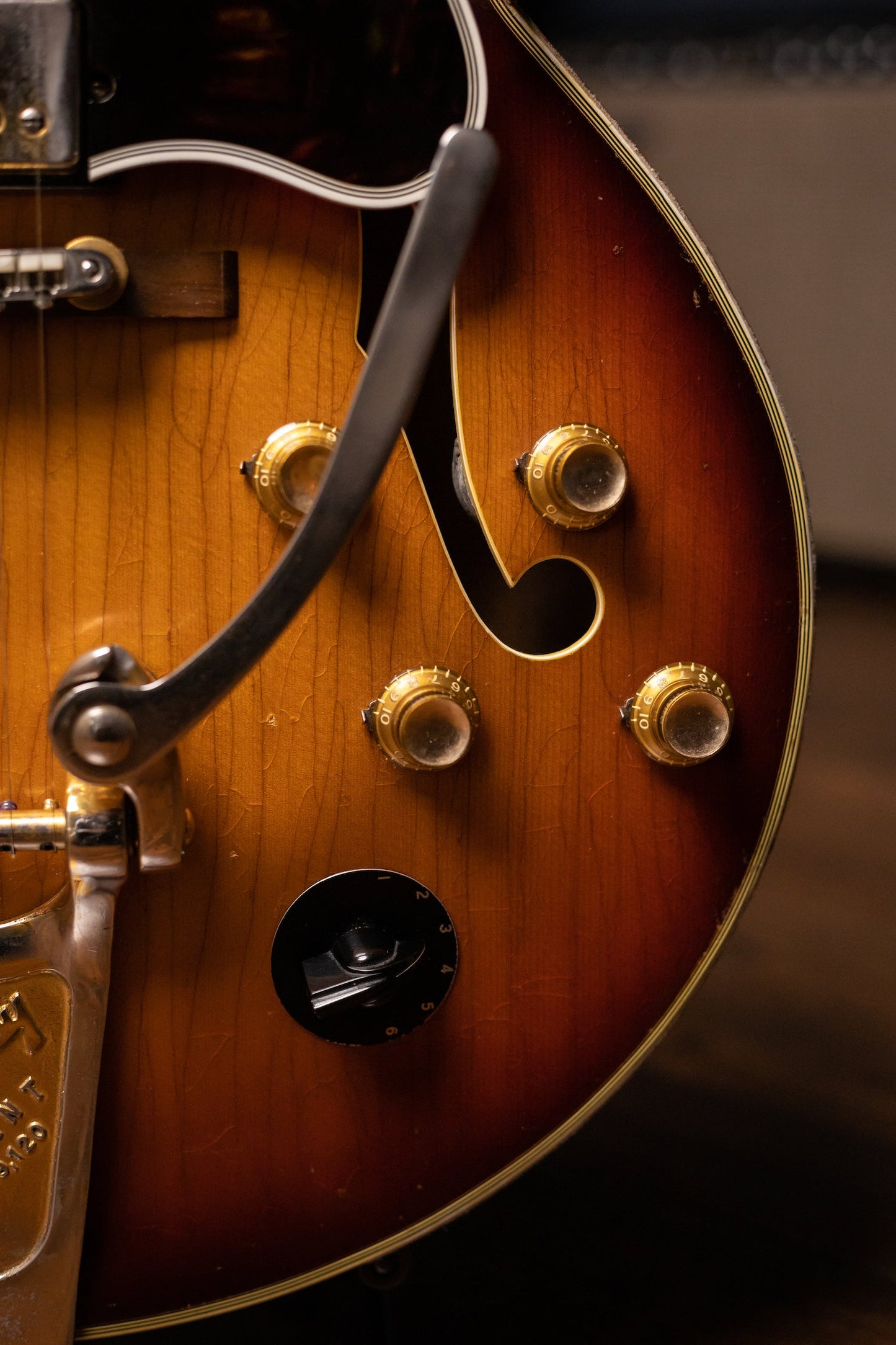 1962 Gibson Byrdland Stereo Electric Guitar - Sunburst