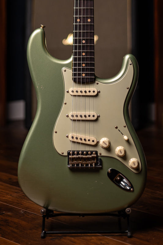Fender Custom Shop 1959 Journeyman Stratocaster Electric Guitar - Faded Aged Sage Green Metallic