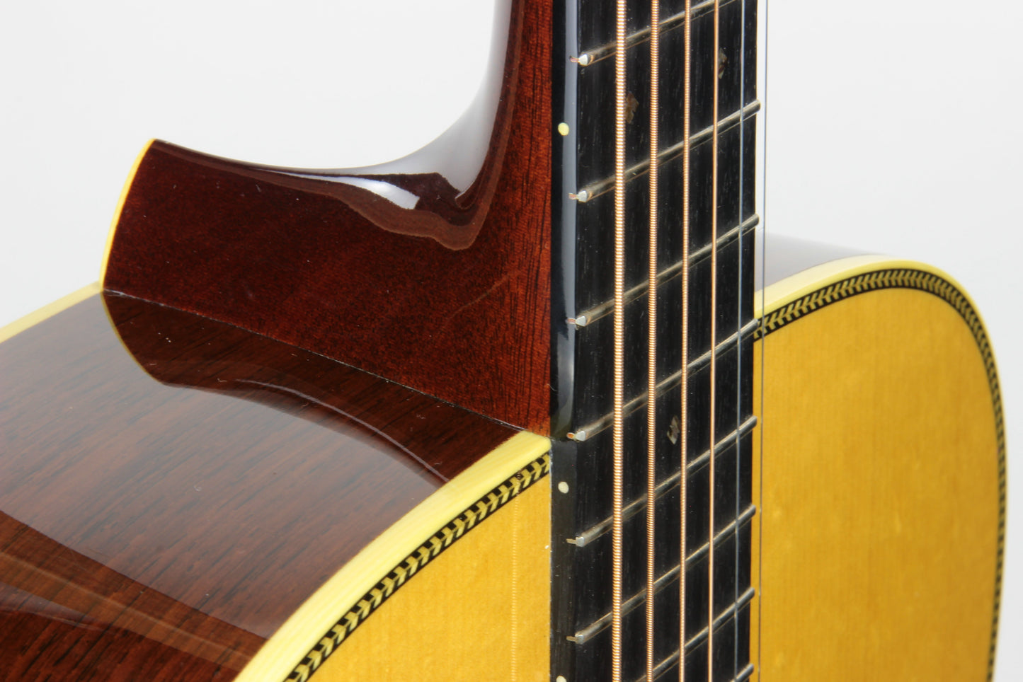 2013 Martin D-28 Authentic 1941 Madagascar Rosewood, Adirondack Spruce - Acoustic Flat Top