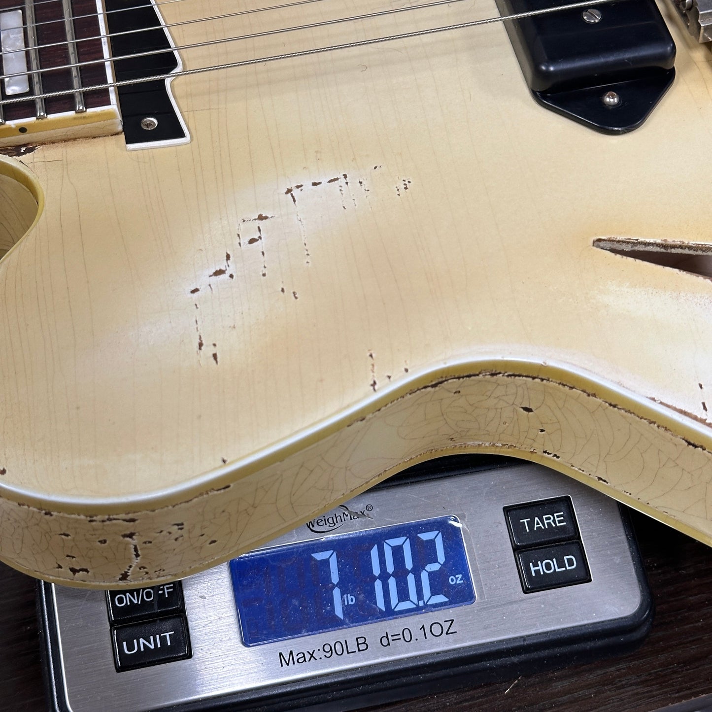 Rock N Roll Relics Lightning Jr Nicotine White Medium Aging w/case