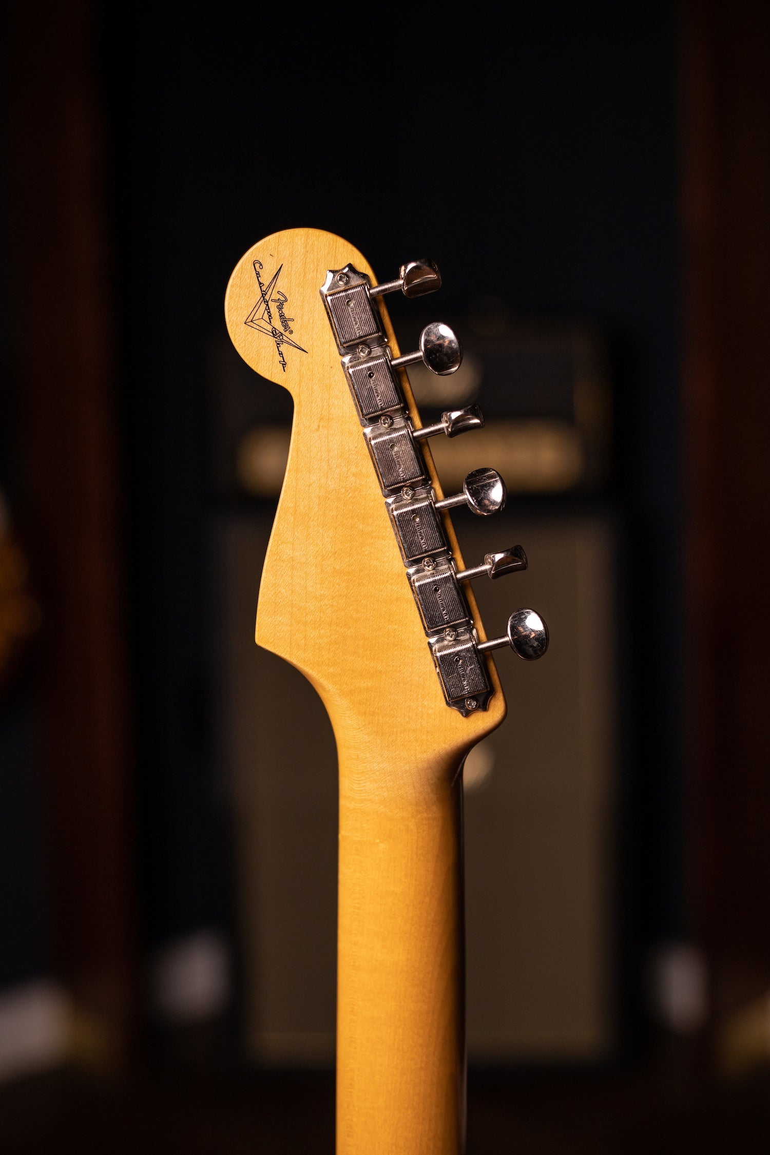 Fender Custom Shop Vintage Custom 1959 Stratocaster Electric Guitar - Chocolate 3-Color Sunburst