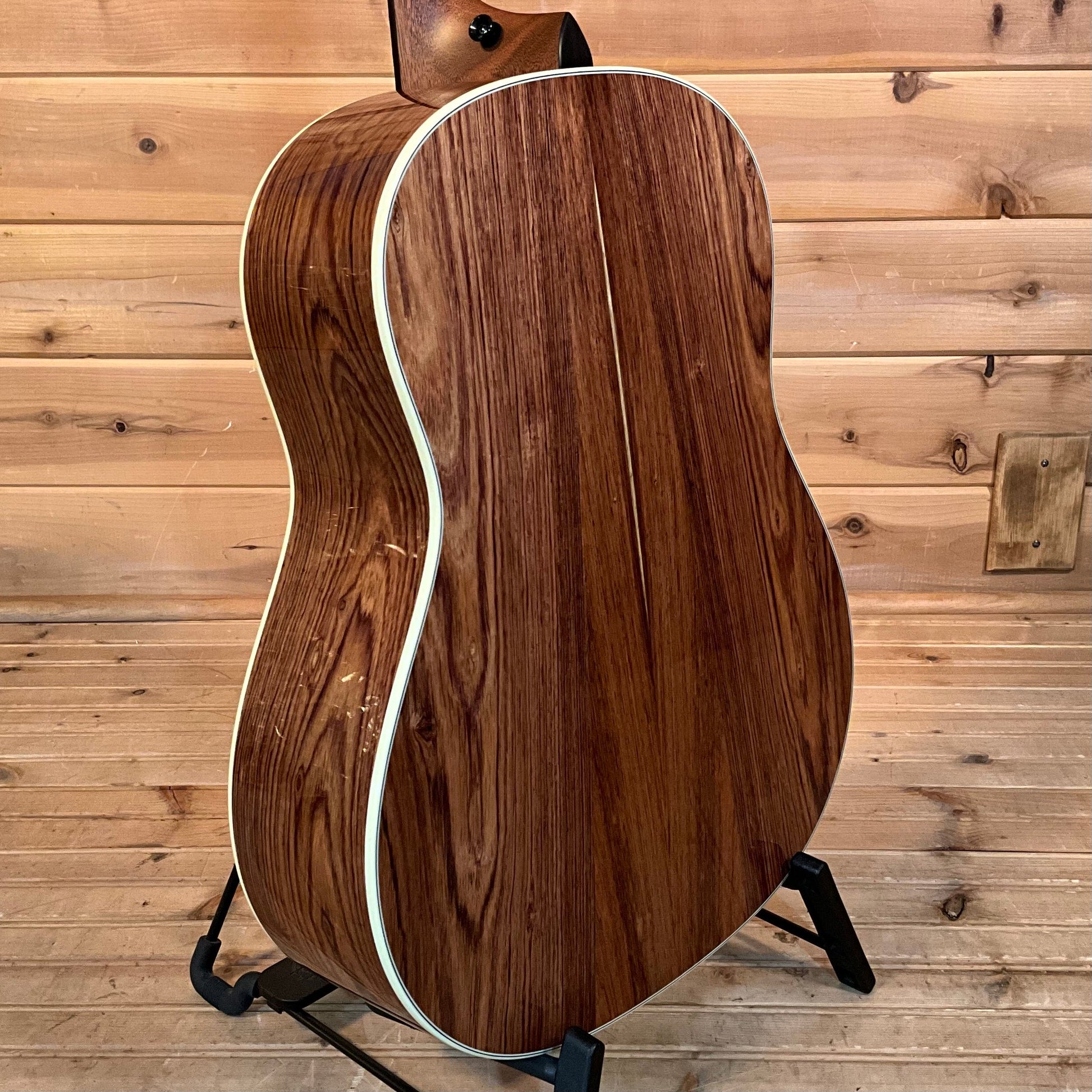 Taylor Gold Label 817e Acoustic Guitar - Natural