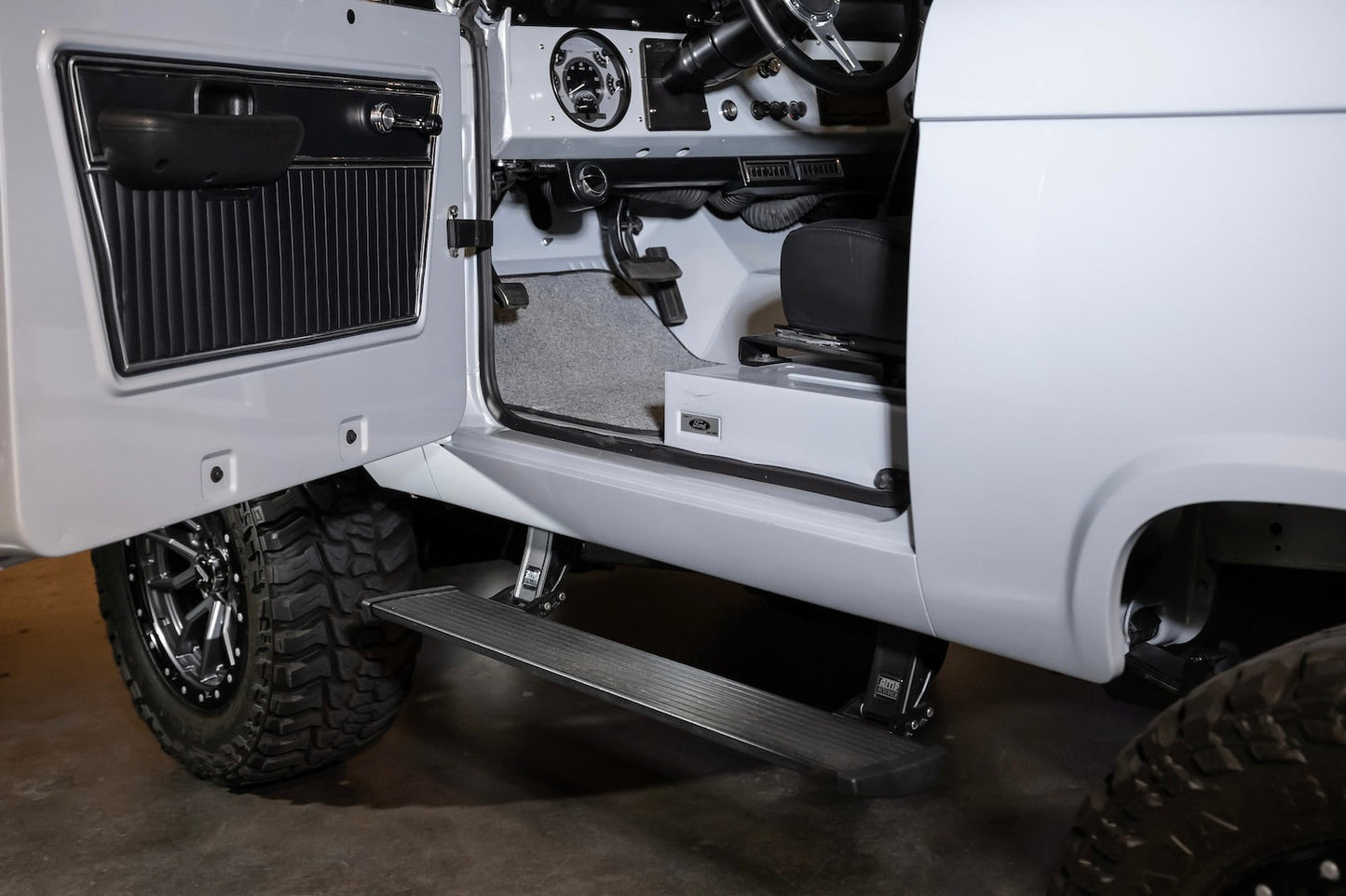 1971 Ford Bronco | Porsche Ice Grey Metallic