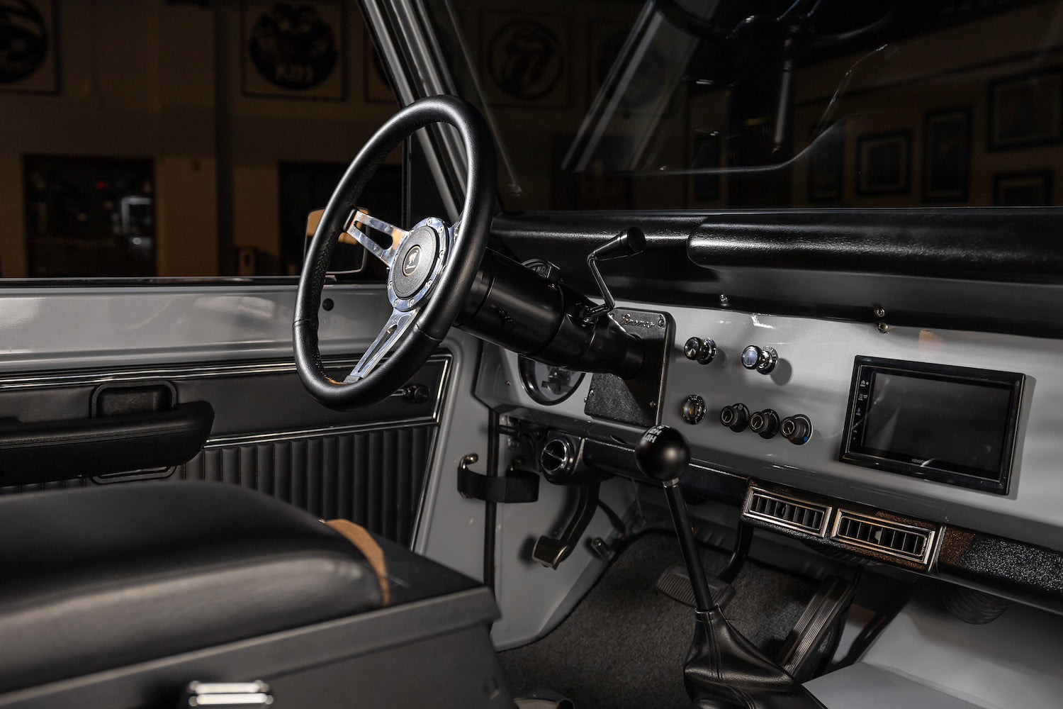 1971 Ford Bronco | Porsche Ice Grey Metallic