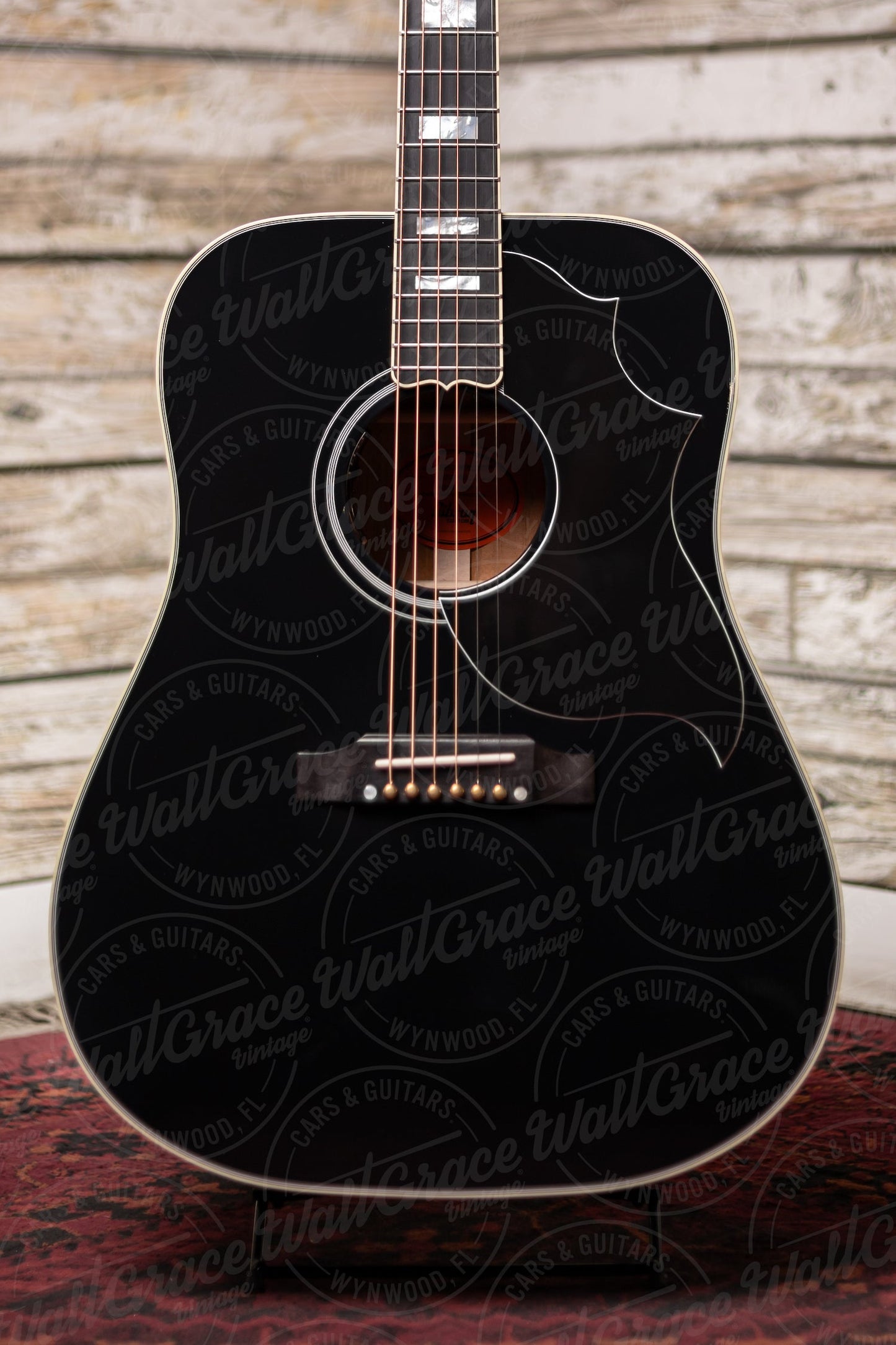 Gibson Custom Shop Hummingbird Custom Acoustic-Electric Guitar - Ebony