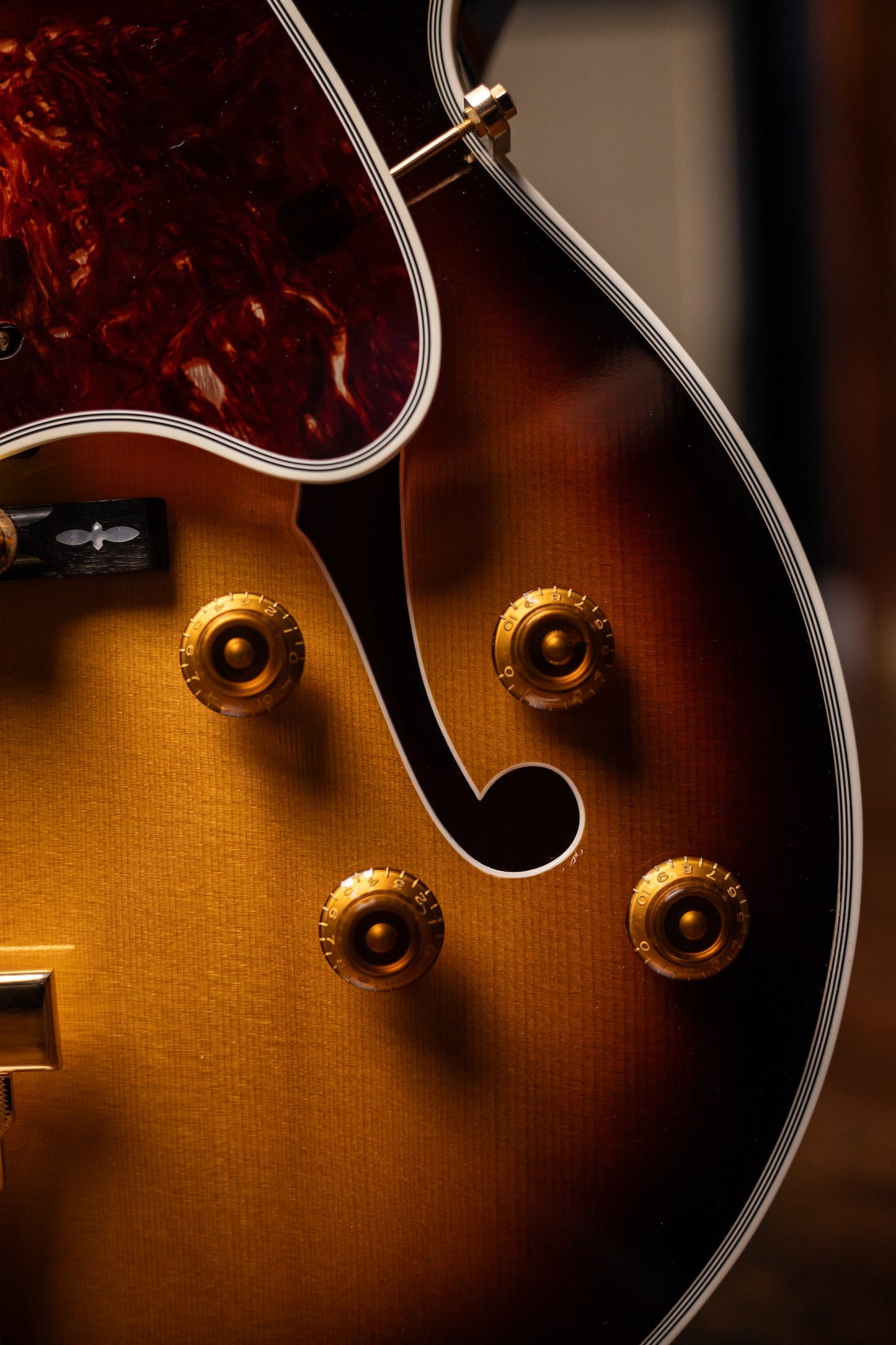2011 Gibson L5-CES, Sunburst Electric Guitar