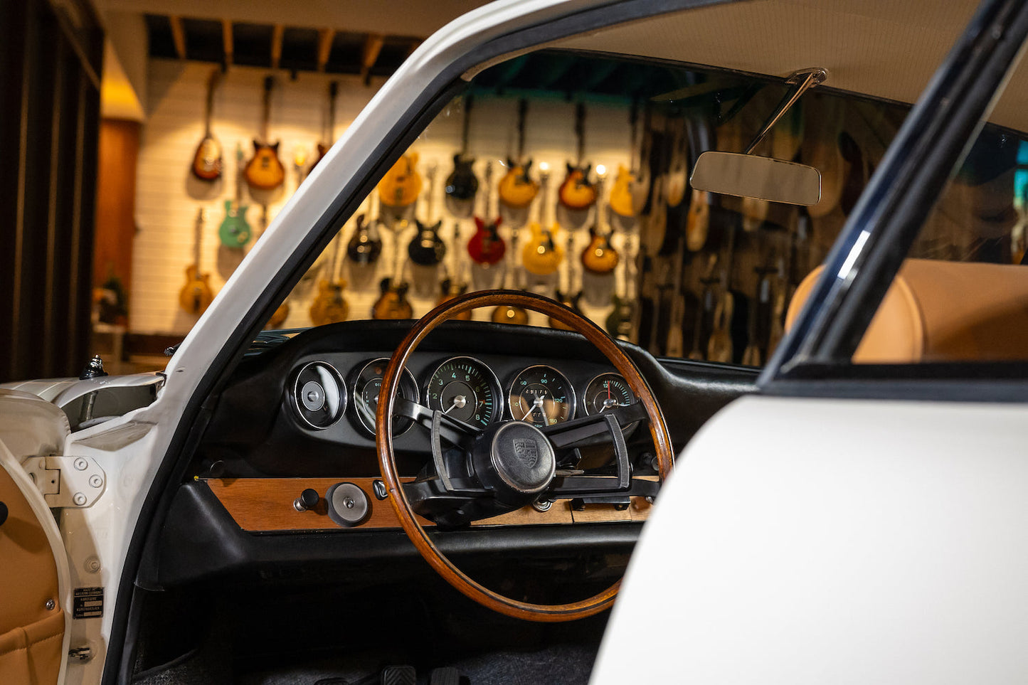 1965 Porsche 911 | Light Ivory