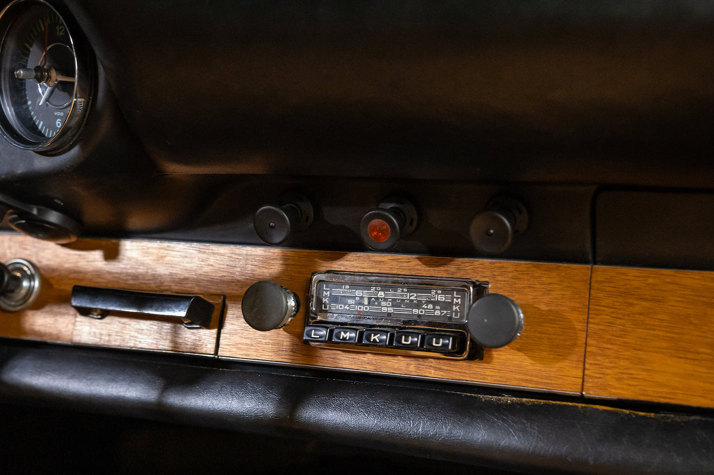 1965 Porsche 911 | Light Ivory