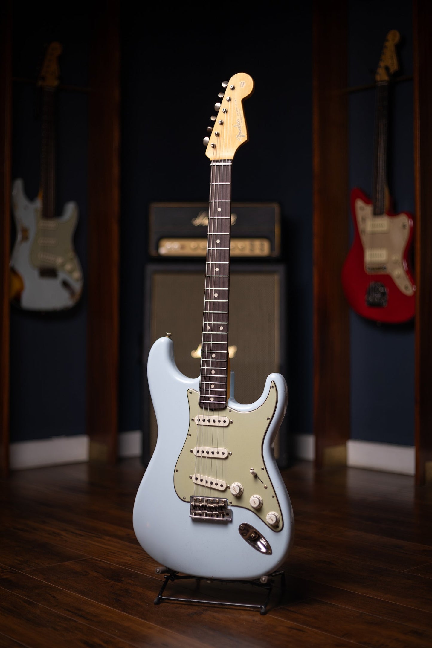 Fender Masterbuilt Greg Fessler '62 Stratocaster® Journeyman Relic® Electric Guitar  - Pale Sonic Blue