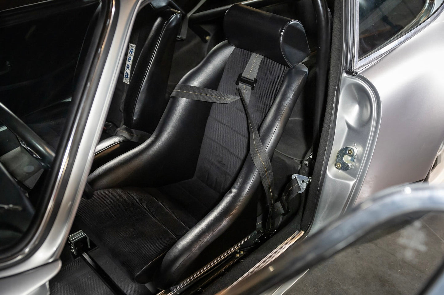1970 Porsche 911 ST | Silver Metallic