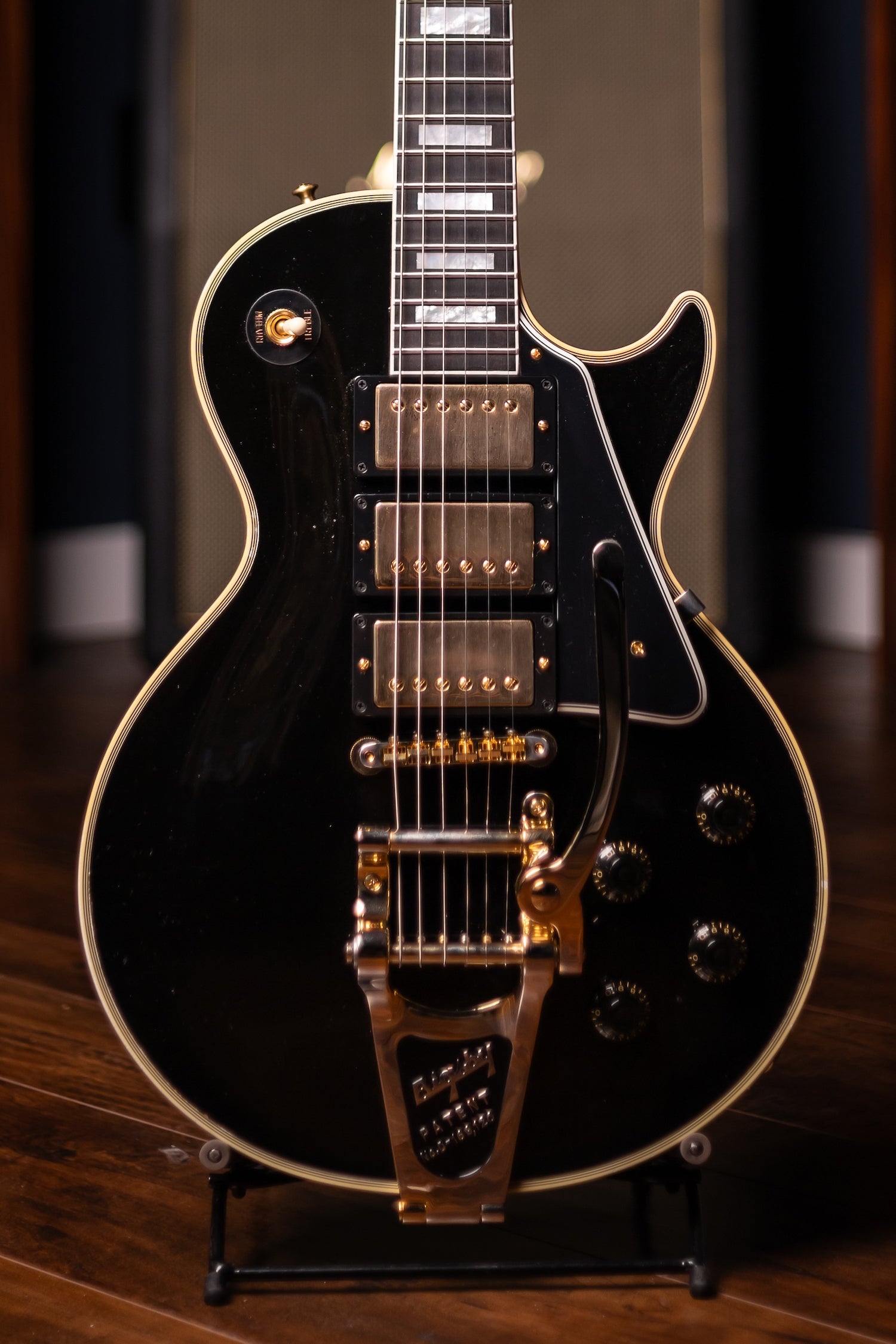 Used 2023 Gibson Custom Shop Murphy Lab 1957 Les Paul Custom Reissue 3-Pickup Bigsby Light Aged Electric Guitar - Ebony
