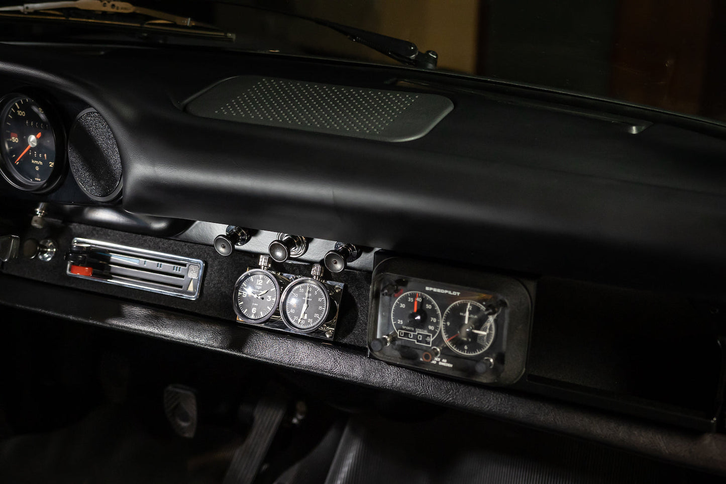 1970 Porsche 911 ST | Silver Metallic