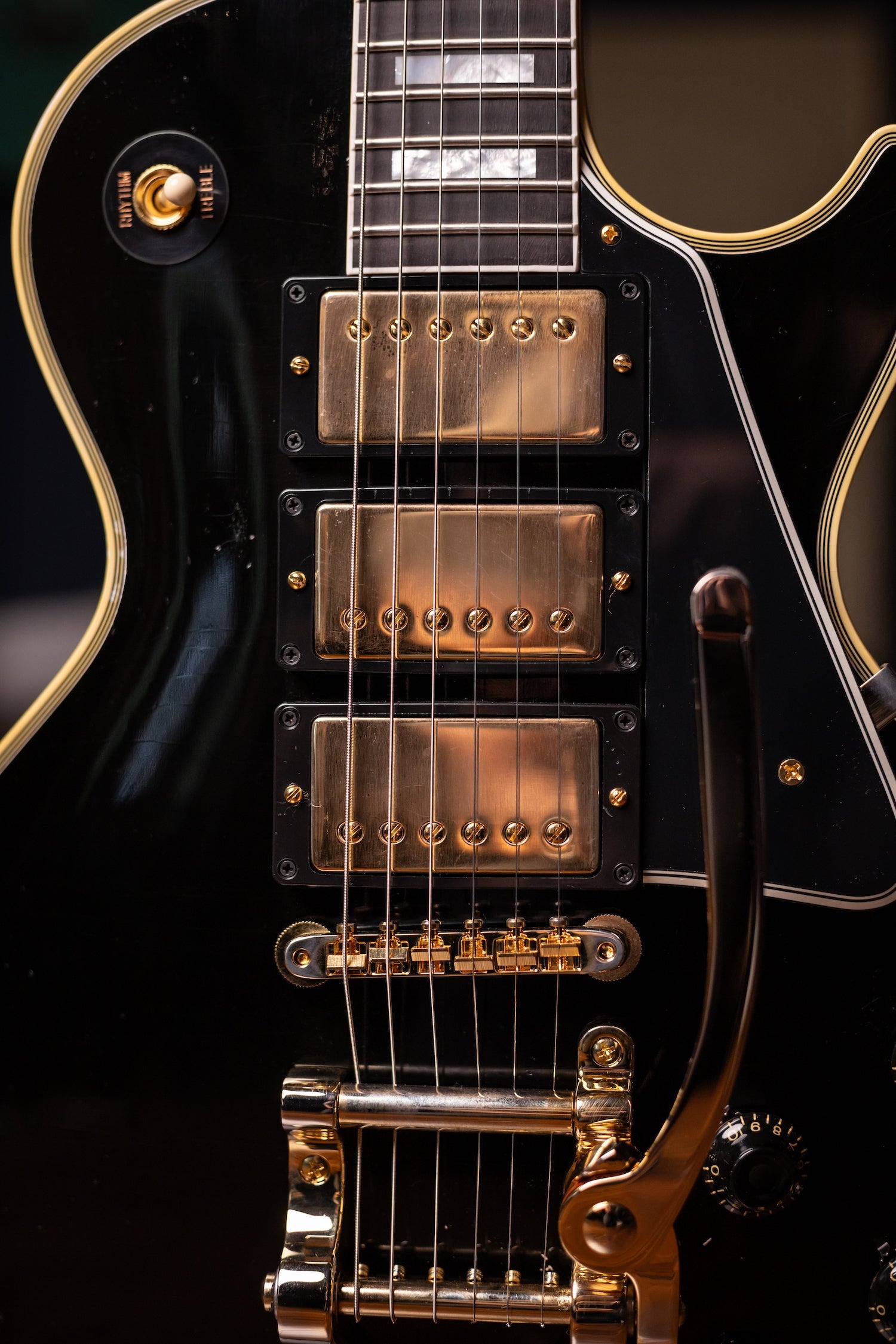 Used 2023 Gibson Custom Shop Murphy Lab 1957 Les Paul Custom Reissue 3-Pickup Bigsby Light Aged Electric Guitar - Ebony