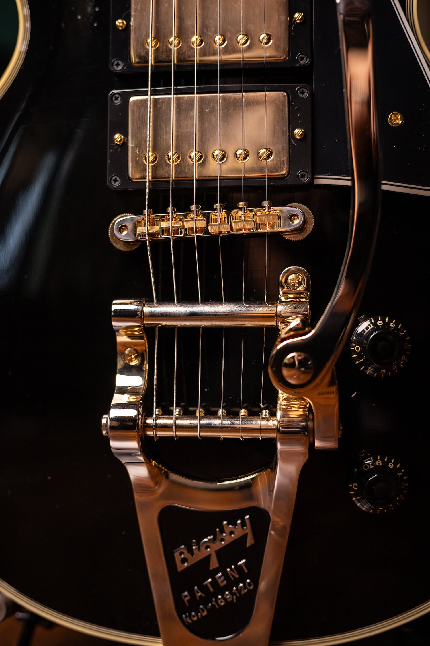 Used 2023 Gibson Custom Shop Murphy Lab 1957 Les Paul Custom Reissue 3-Pickup Bigsby Light Aged Electric Guitar - Ebony