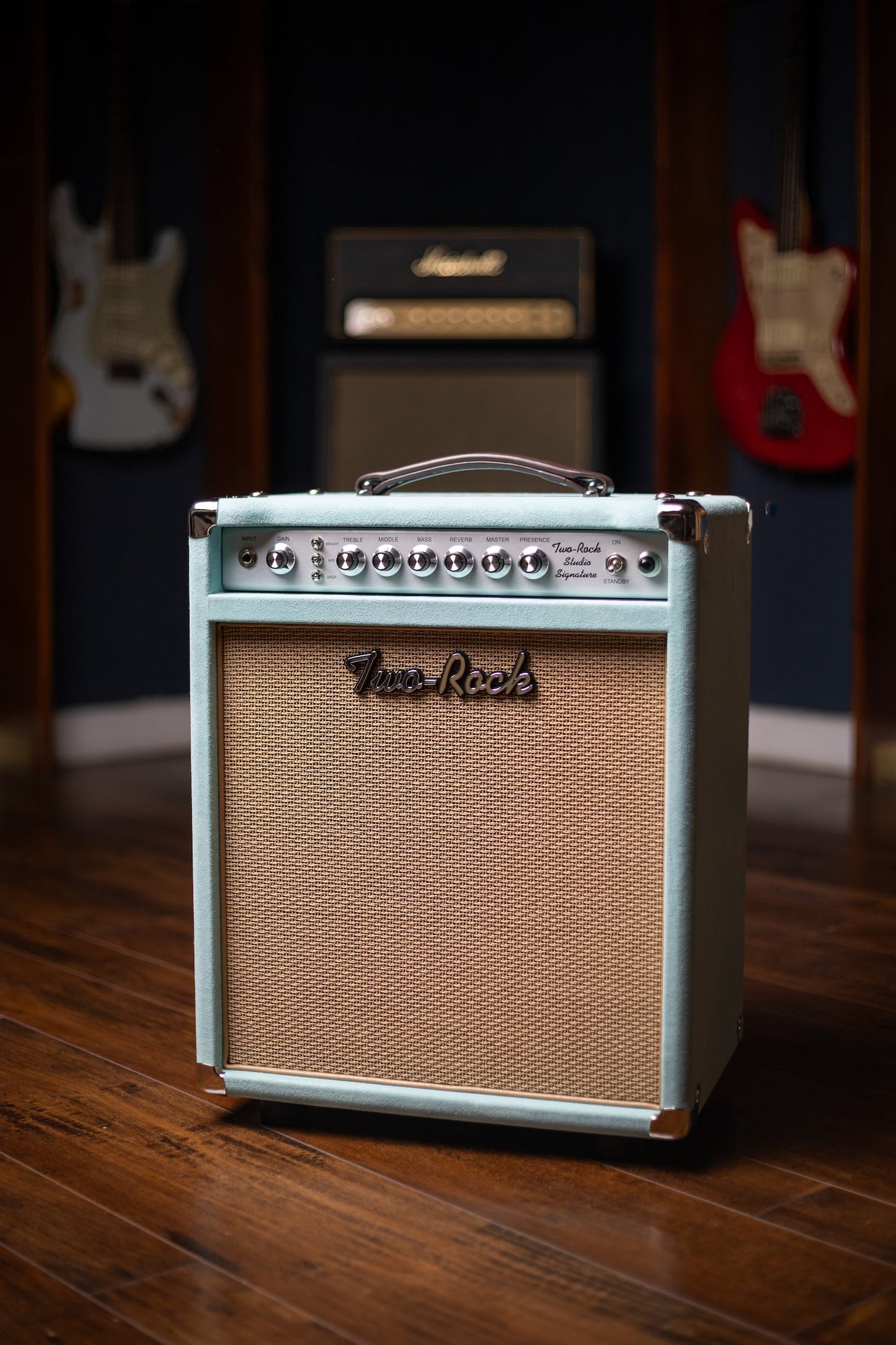 PRE-ORDER | Two-Rock Studio Signature Combo - Silver Anodize, Mint Suede, Cane Cloth, Buckskin Piping, Silver Knobs