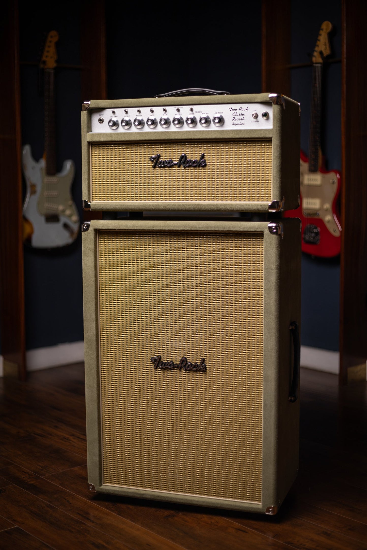 Two-Rock Classic Reverb Signature 100 Watt Head And TR12 Speaker 2x12 Extension Cabinet - Moss Green Suede, Vintage Gold Cloth, Beige Piping, Silver Anodize