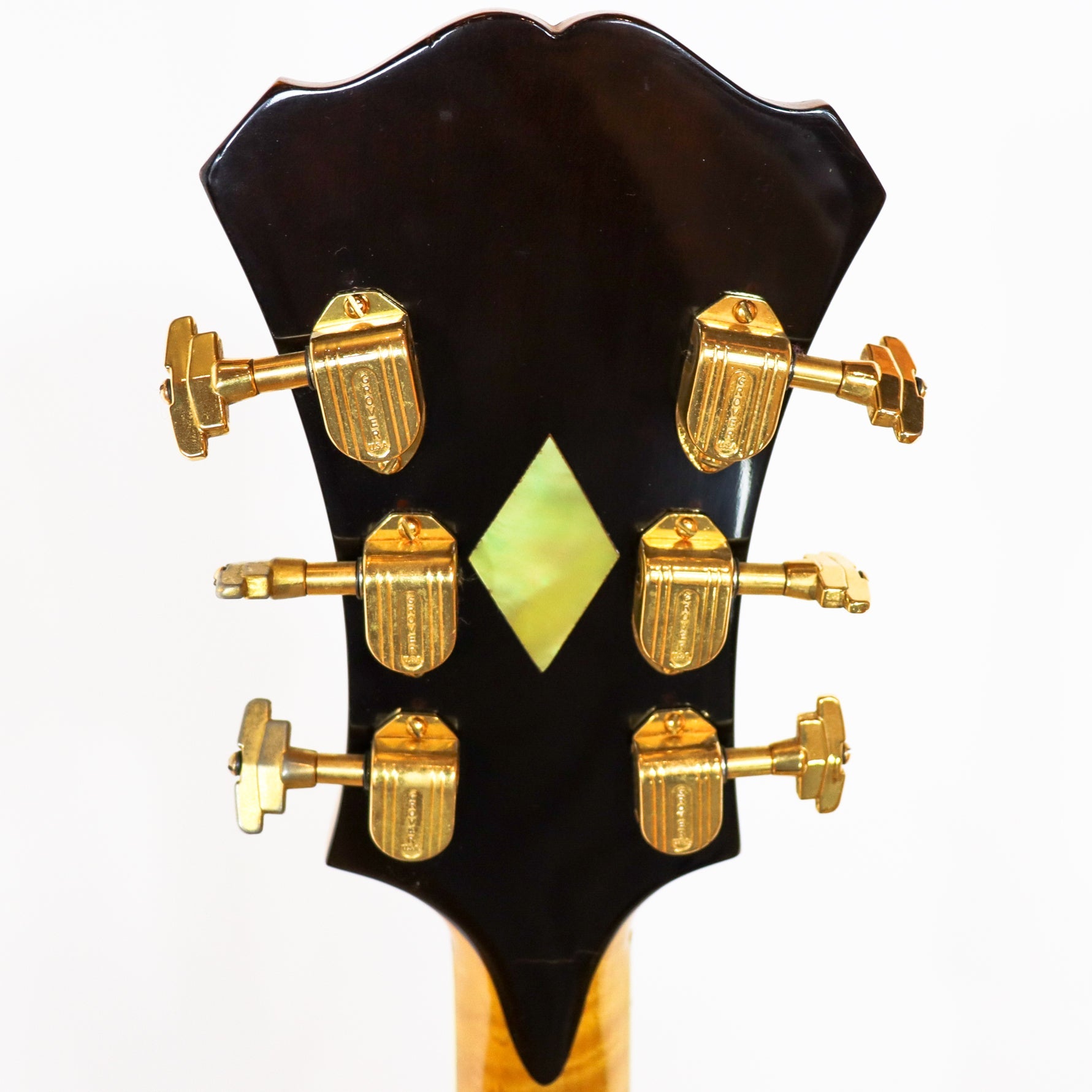 D'Angelico 1957 New Yorker Blonde 18" SN# 2039 with Hardshell Case