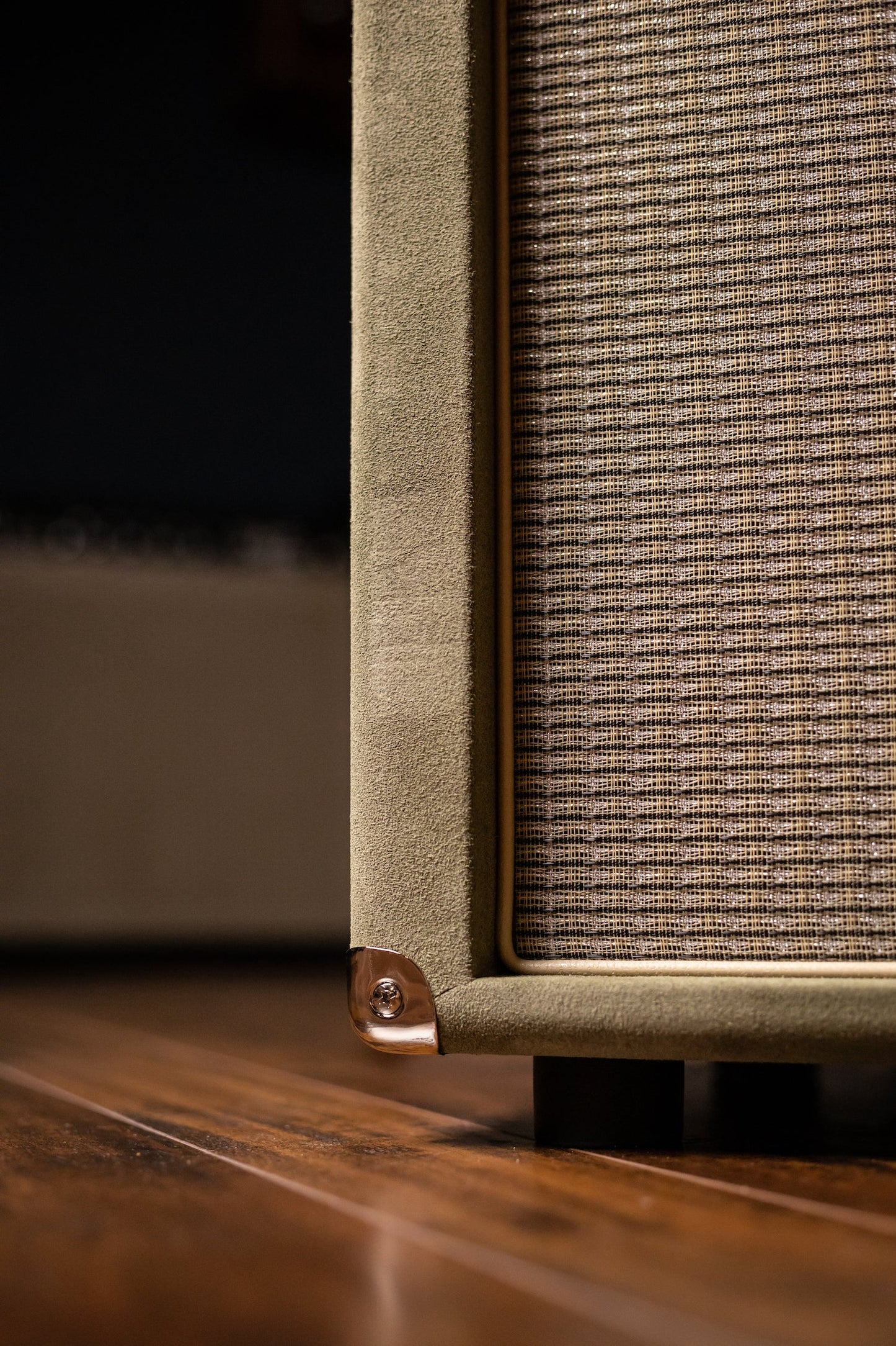 2022 Two-Rock Studio Signature 35 Watt Tube Head and 12-65B 1x12 Extension Cabinet - Moss Green Suede, Silver Chassis, Vintage Gold Grill, Silver Knobs