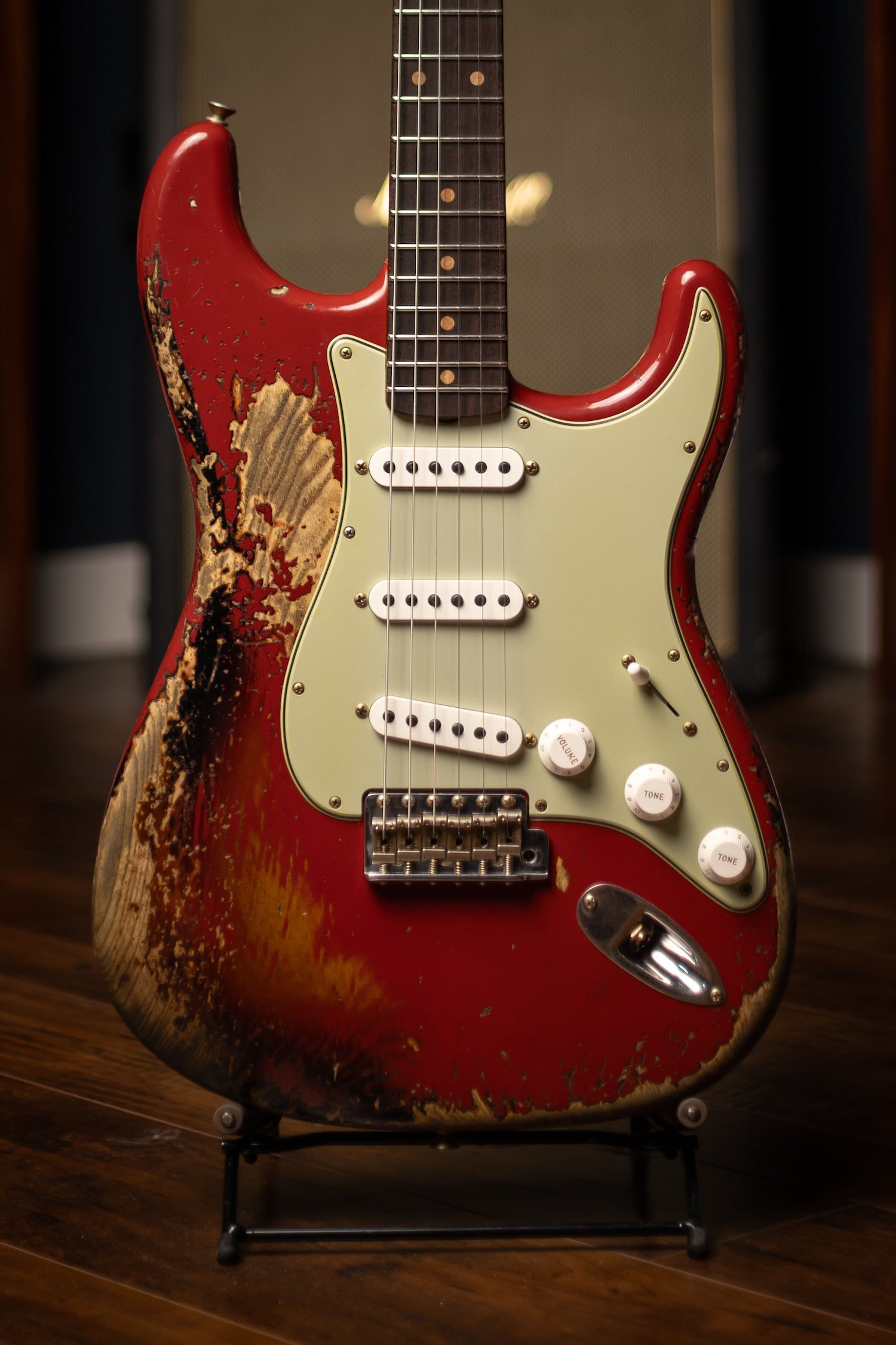 Fender Custom Shop 1961 Stratocaster Super Heavy Relic Electric Guitar - Aged Dakota Red over 3-Color Sunburst