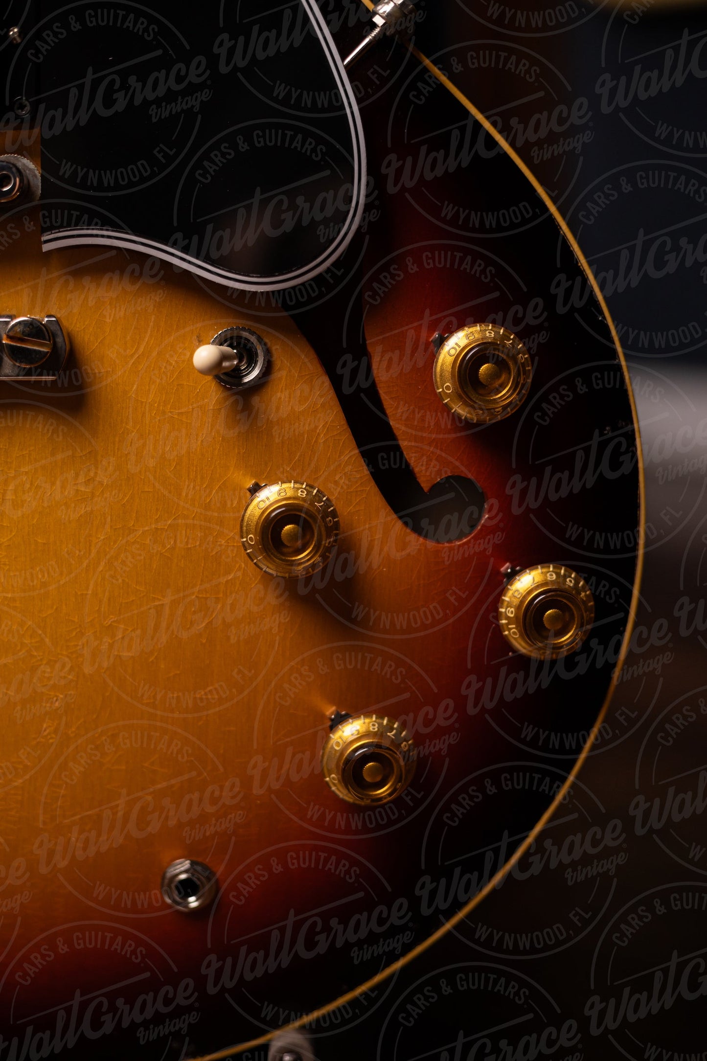 Gibson Custom Shop Murphy Lab 1958 ES-335 Light Aged Reissue Electric Guitar - Tri-Burst