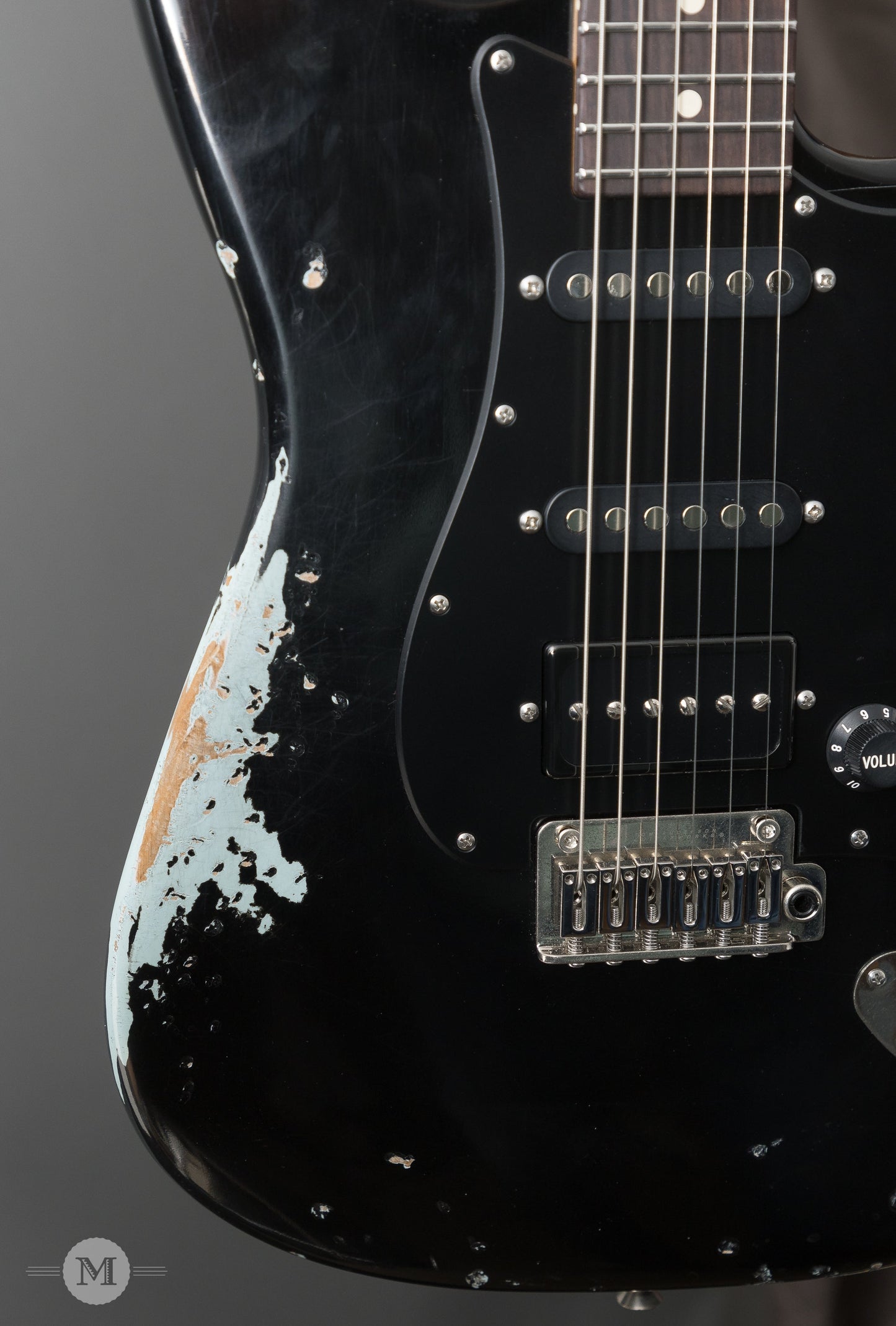 Tom Anderson Electric Guitars - Icon Classic - Black over Sonic Blue In-Distress Level 3