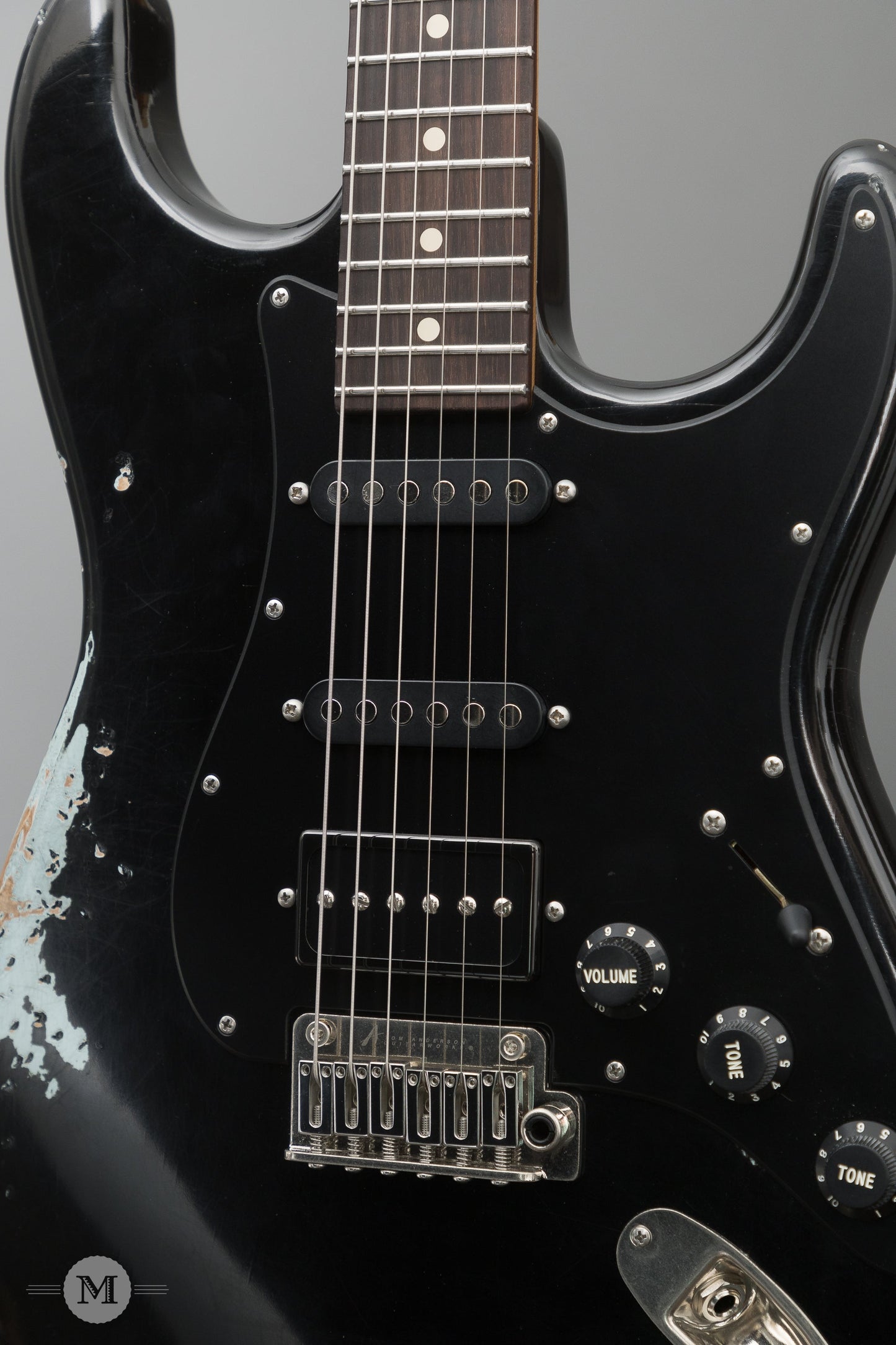 Tom Anderson Electric Guitars - Icon Classic - Black over Sonic Blue In-Distress Level 3