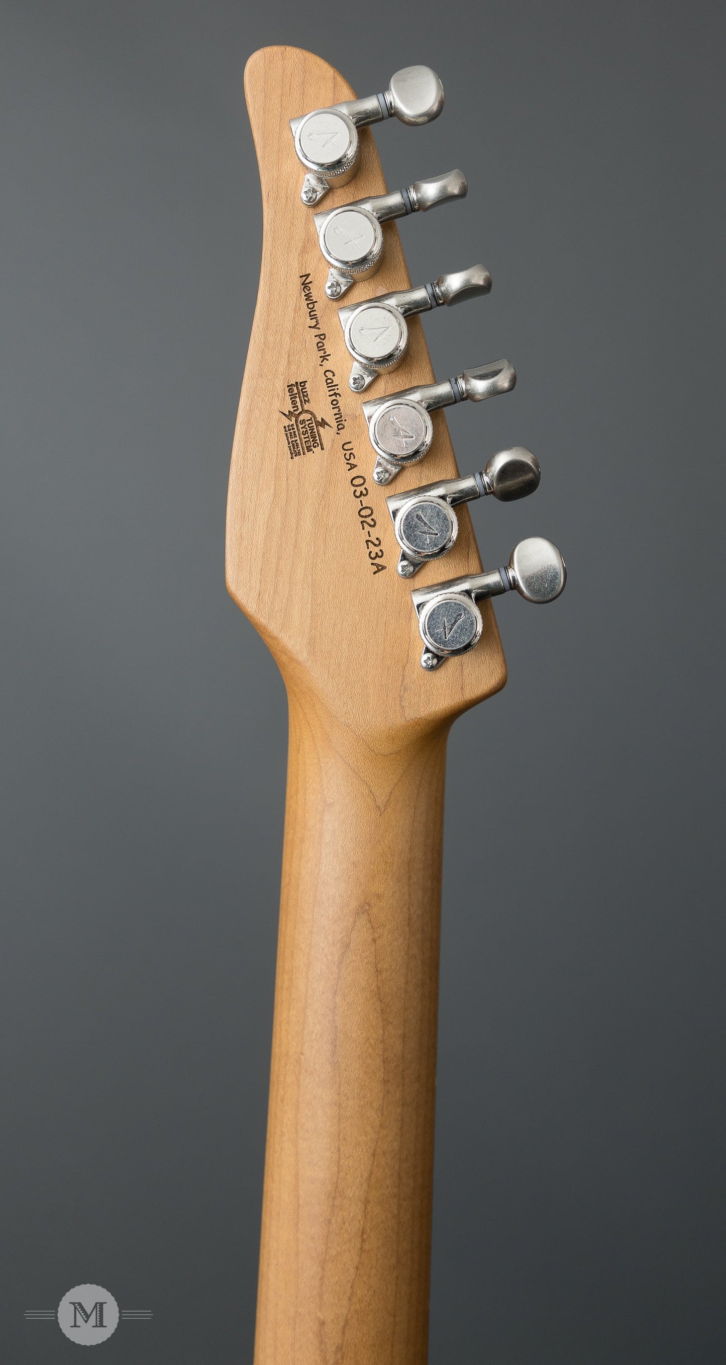 Tom Anderson Electric Guitars - Icon Classic - Black over Sonic Blue In-Distress Level 3