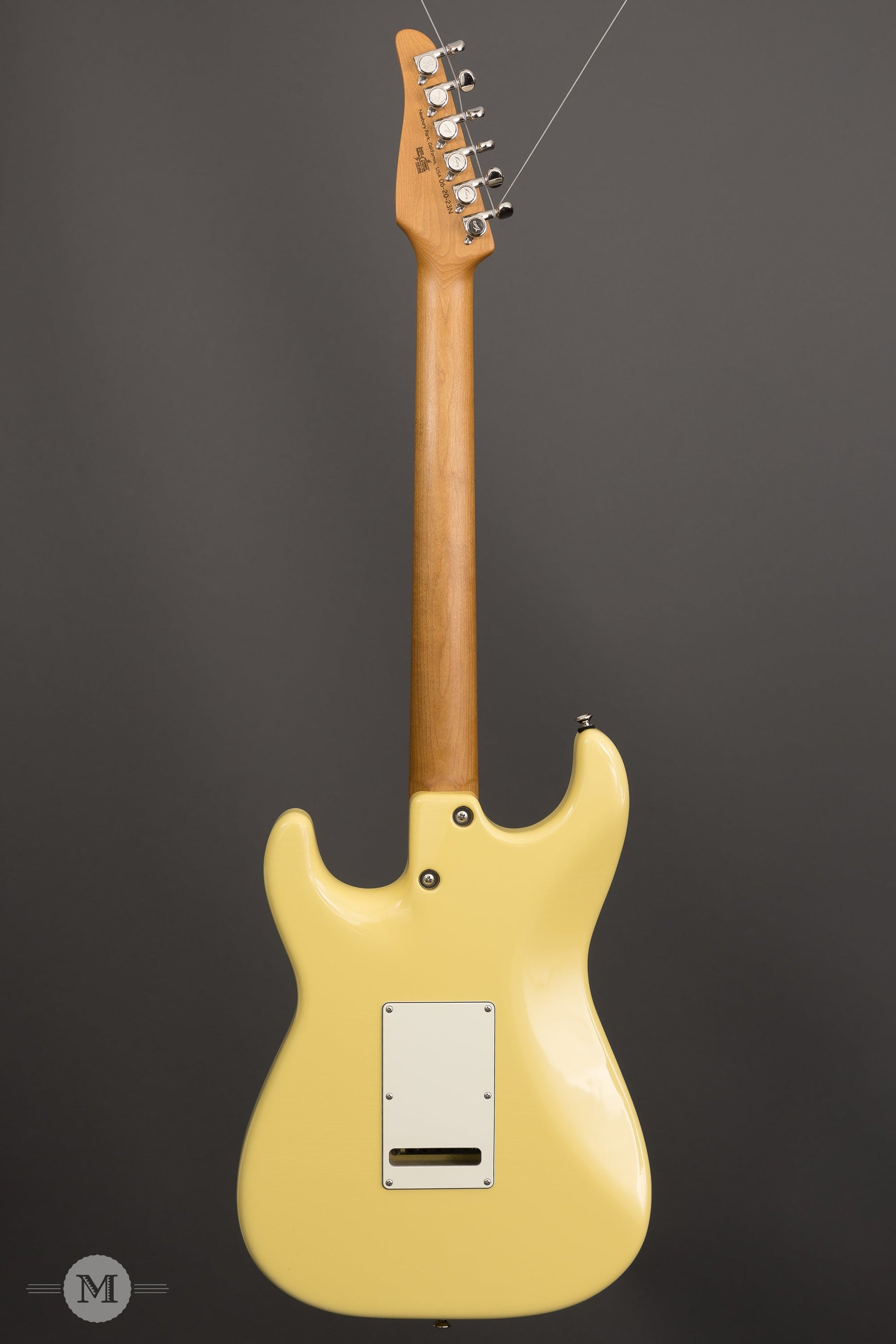 Tom Anderson Electric Guitars - Icon Classic - Mellow Yellow - Distress Level 1
