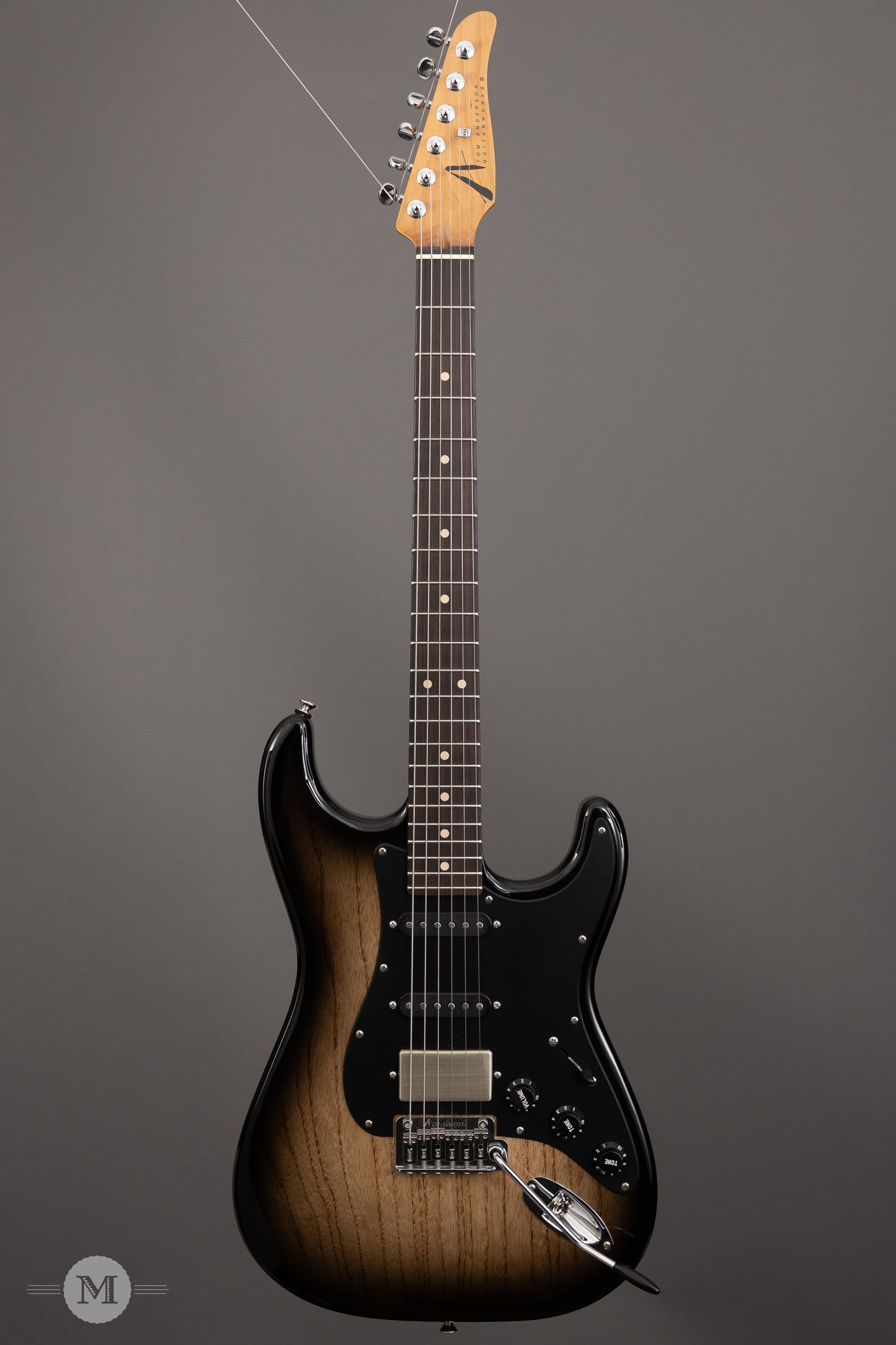 Tom Anderson Electric Guitars - Icon Classic HSS - Natural Dark Grain w Black Shaded Edge