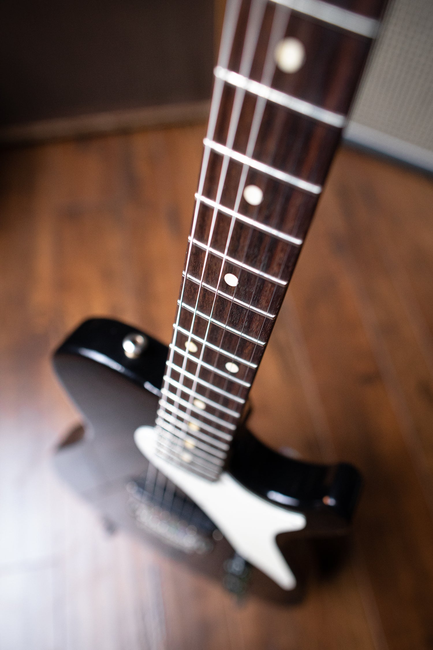 Knaggs Kenai "J" D1 Electric Guitar - Black