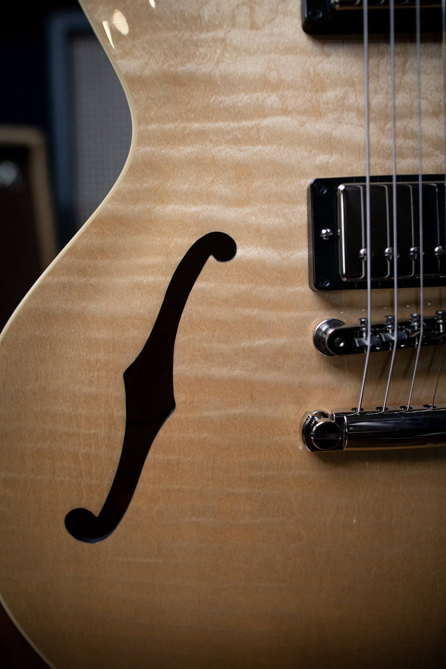 Gibson ES-335 Figured Electric Guitar - Antique Natural