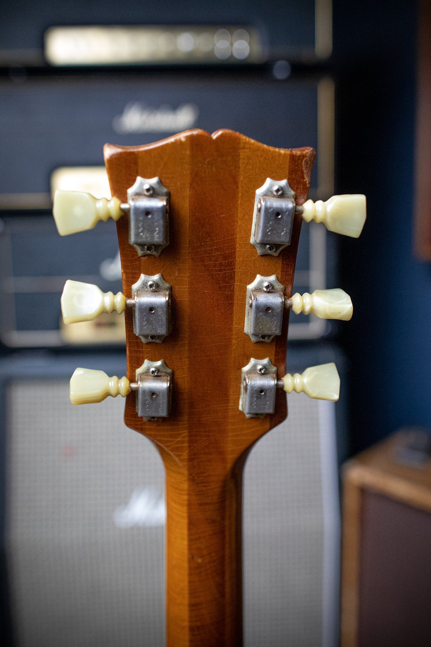 1969 Gibson Les Paul Goldtop Deluxe Electric Guitar