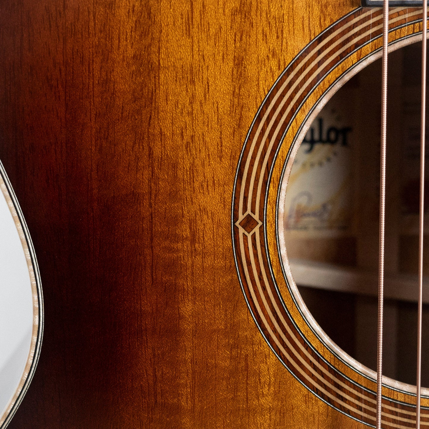Taylor Custom #6, Ribbon Mahogany/Ribbon Mahogany