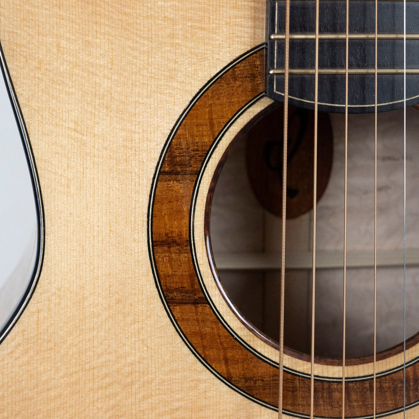 Irvin SP Signature Parlor Quilted Maple