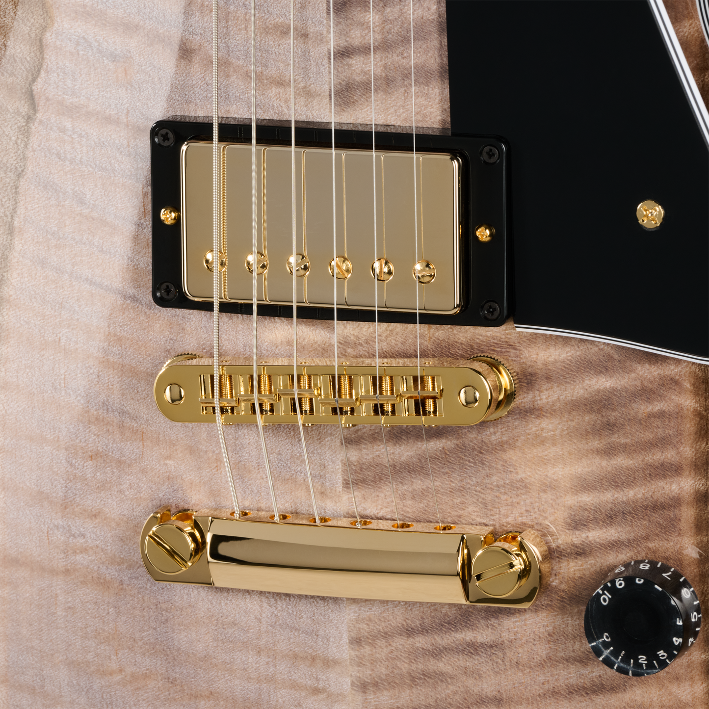 Gibson Custom Les Paul Custom with Figured Maple Heartwood Top, Gloss, Light Charcoal