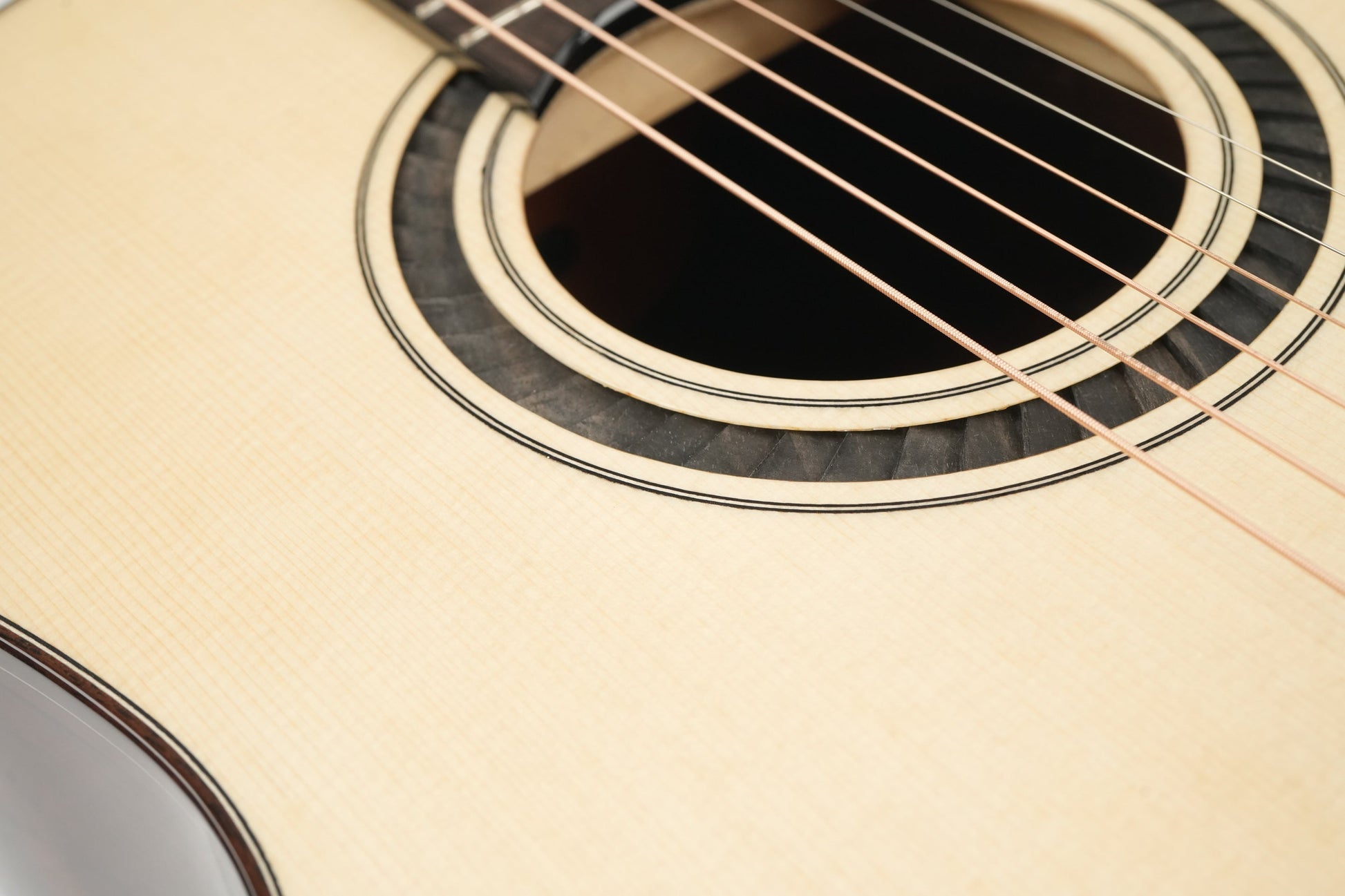 Louis Manteau MD Madagascar Rosewood European Spruce