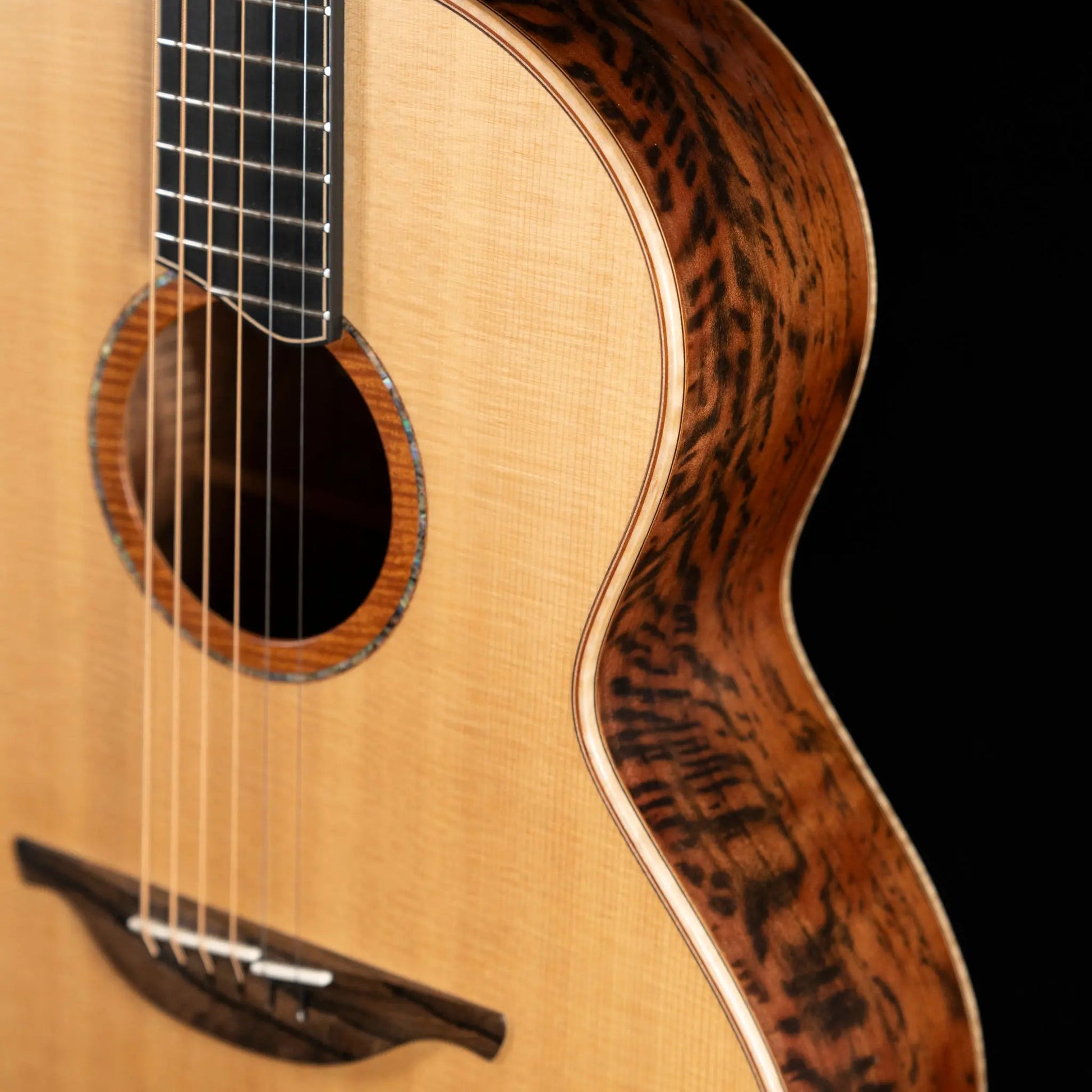 2019 Lowden S-50 Winter Limited Edition - Tiger Myrtle - one of 25