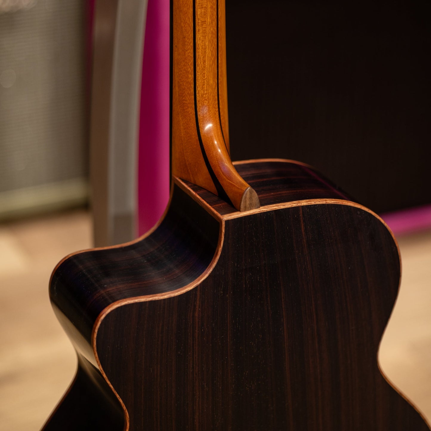 Lowden O25C Indian Rosewood/Red Cedar