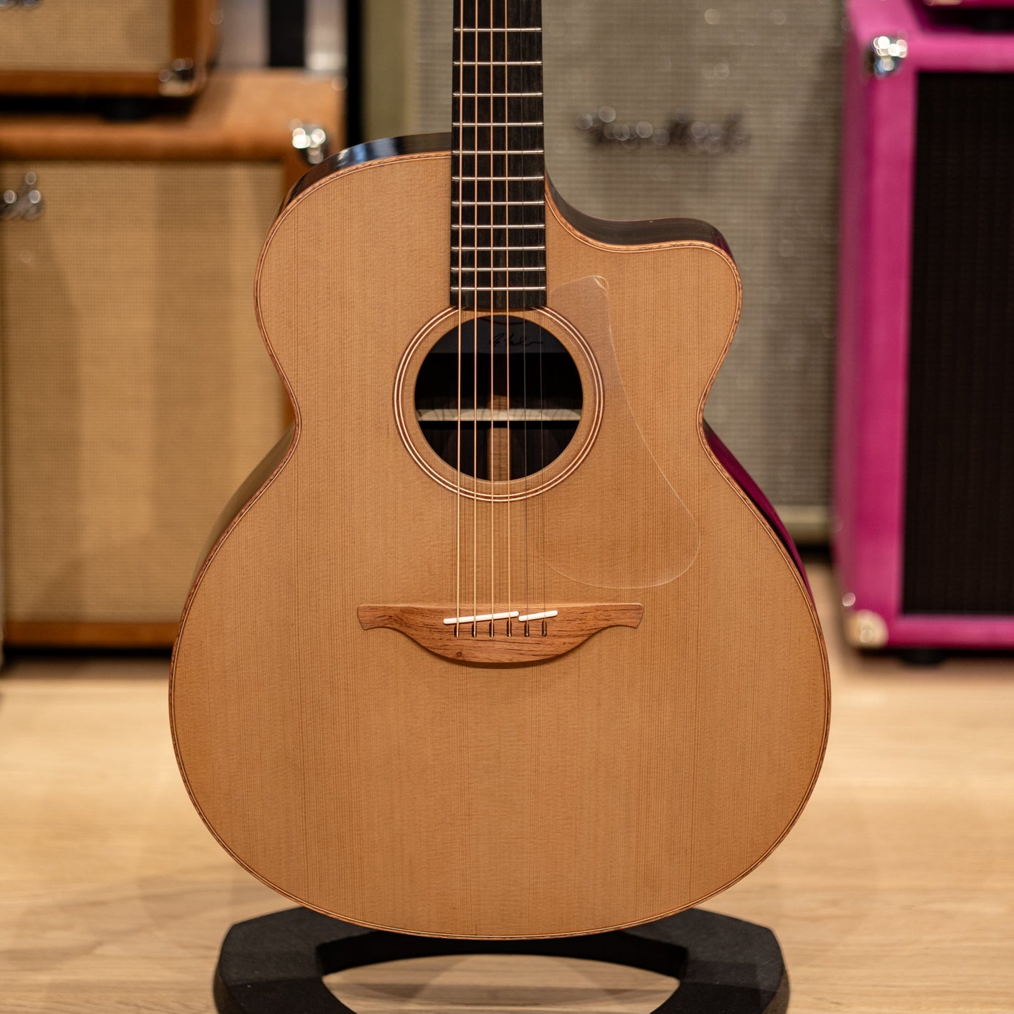Lowden O25C Indian Rosewood/Red Cedar