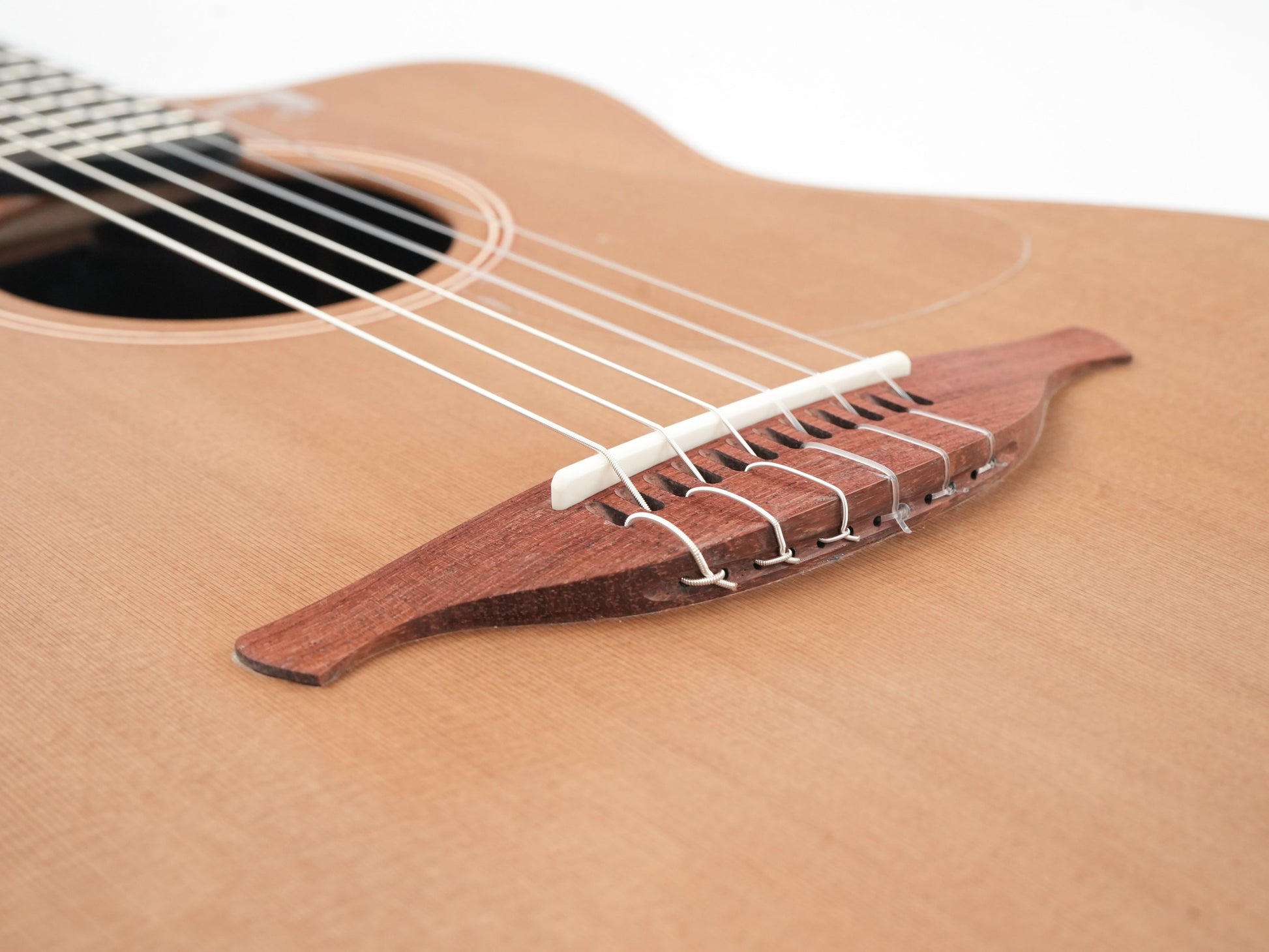 Lowden S25J Jazz Nylon Crossover