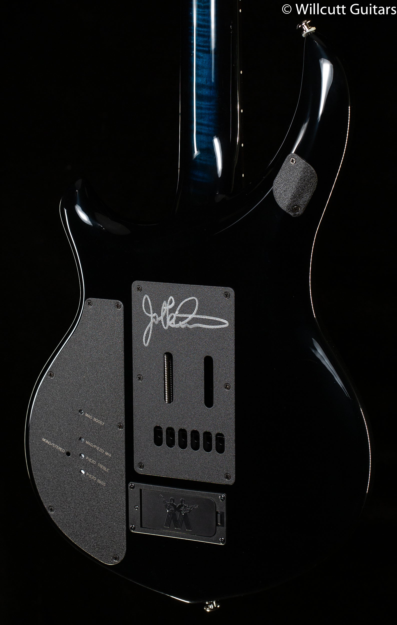 Ernie Ball Music Man BFR Majesty Hydrospace