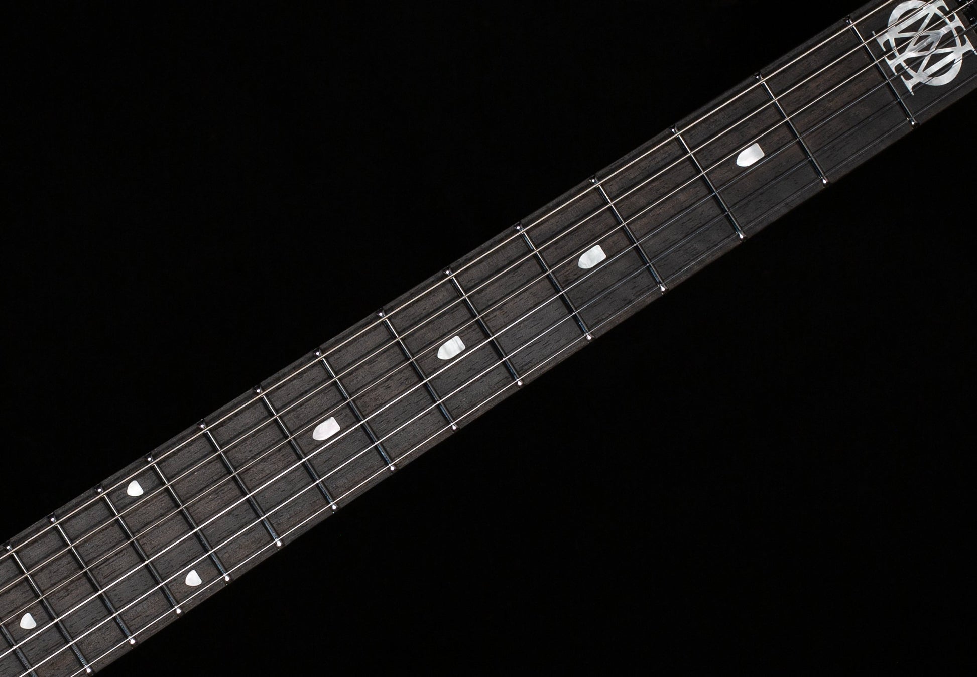 Ernie Ball Music Man Majesty 6 Blue Ink (451)